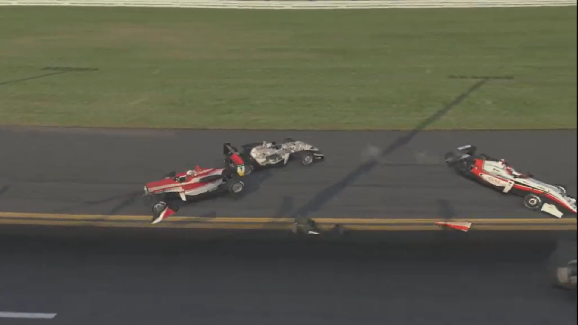 Team Redline Pro Fun Cup F3 crash