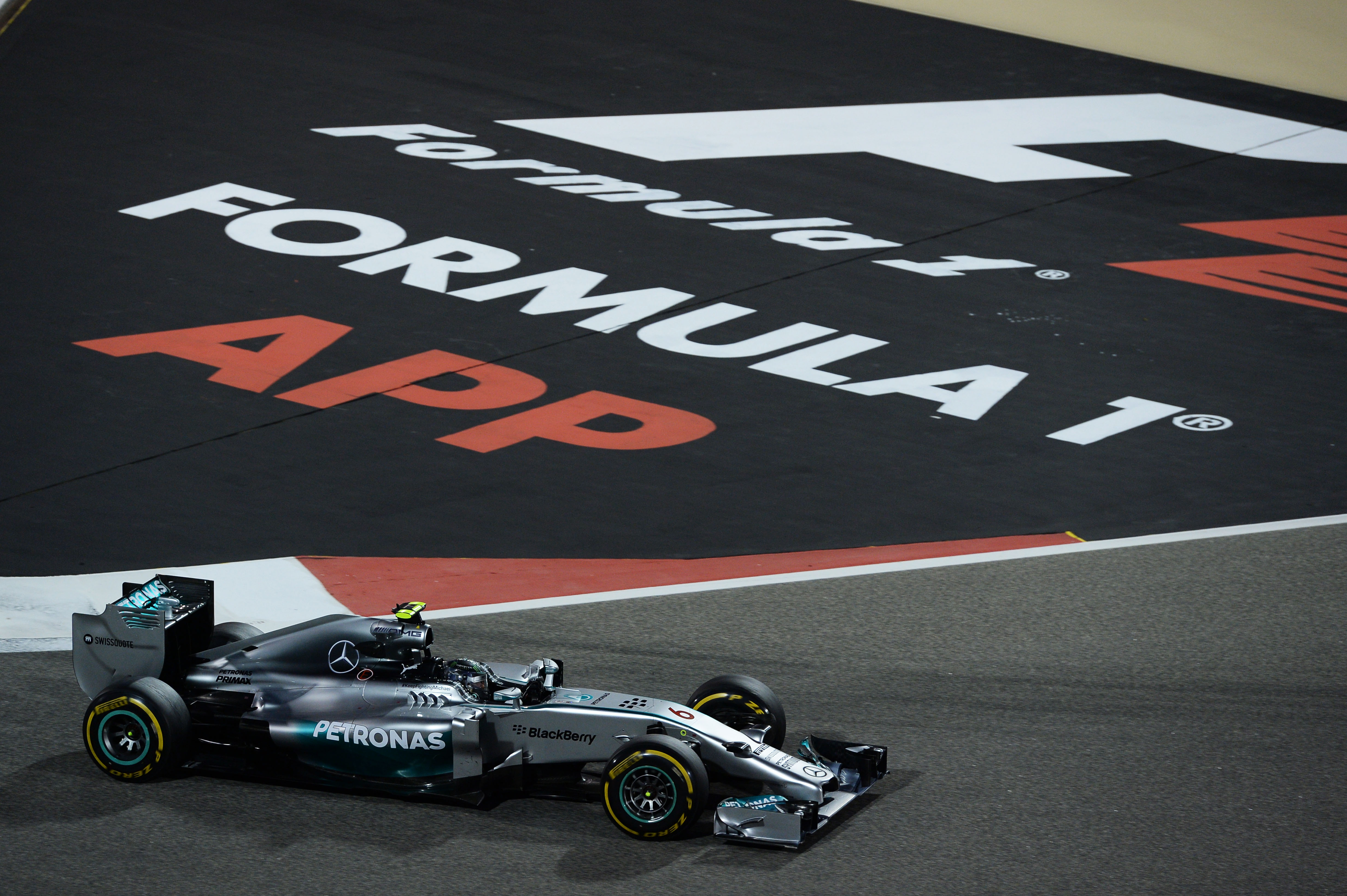 Nico Rosberg Mercedes F1 Bahrain 2014