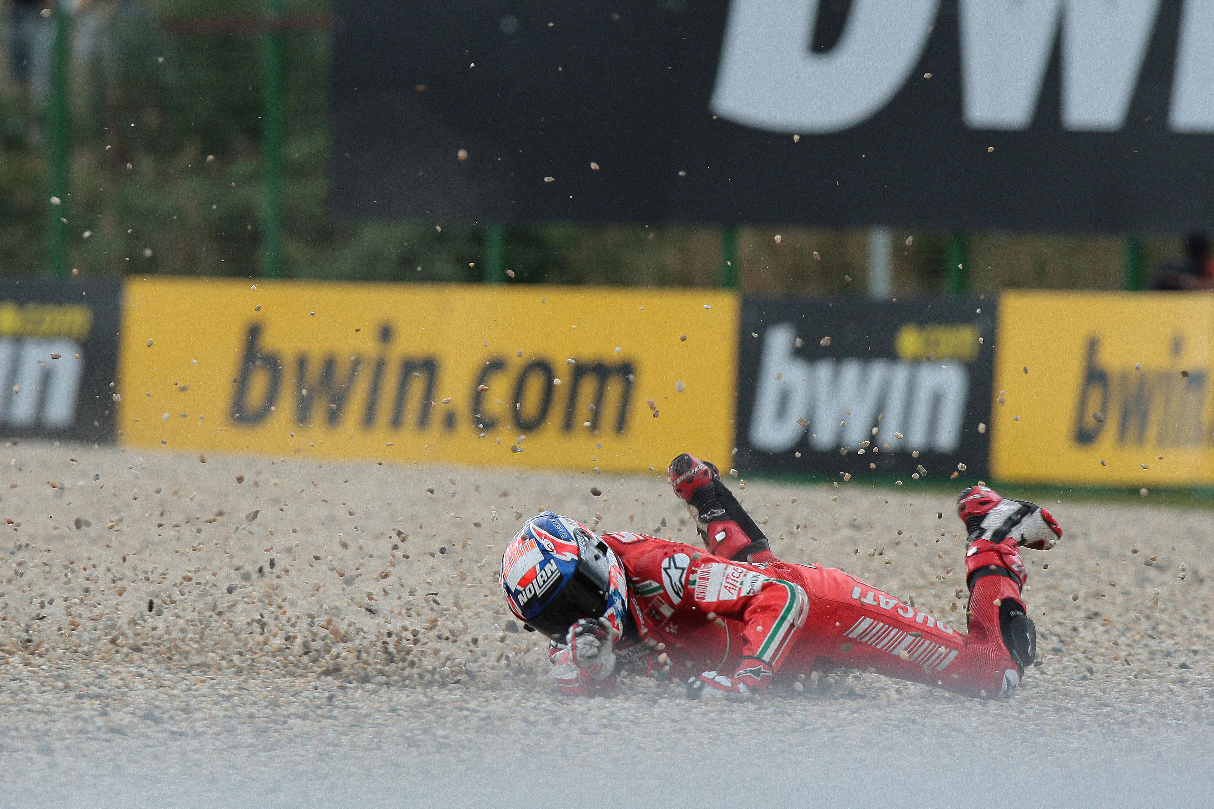 Casey Stoner crash Brno MotoGP 2008