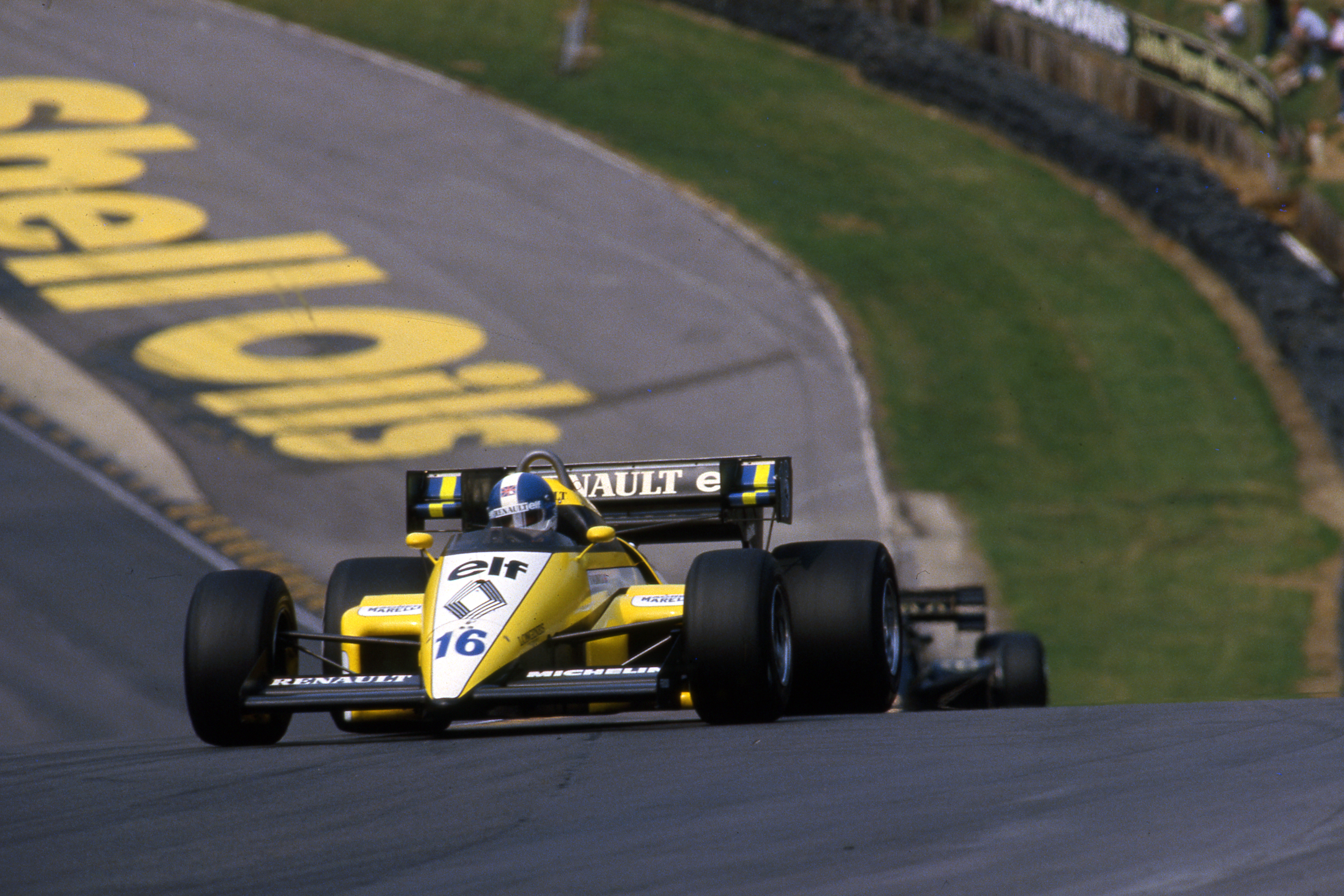 British Grand Prix Brands Hatch 1984 Derek Warwick Renault