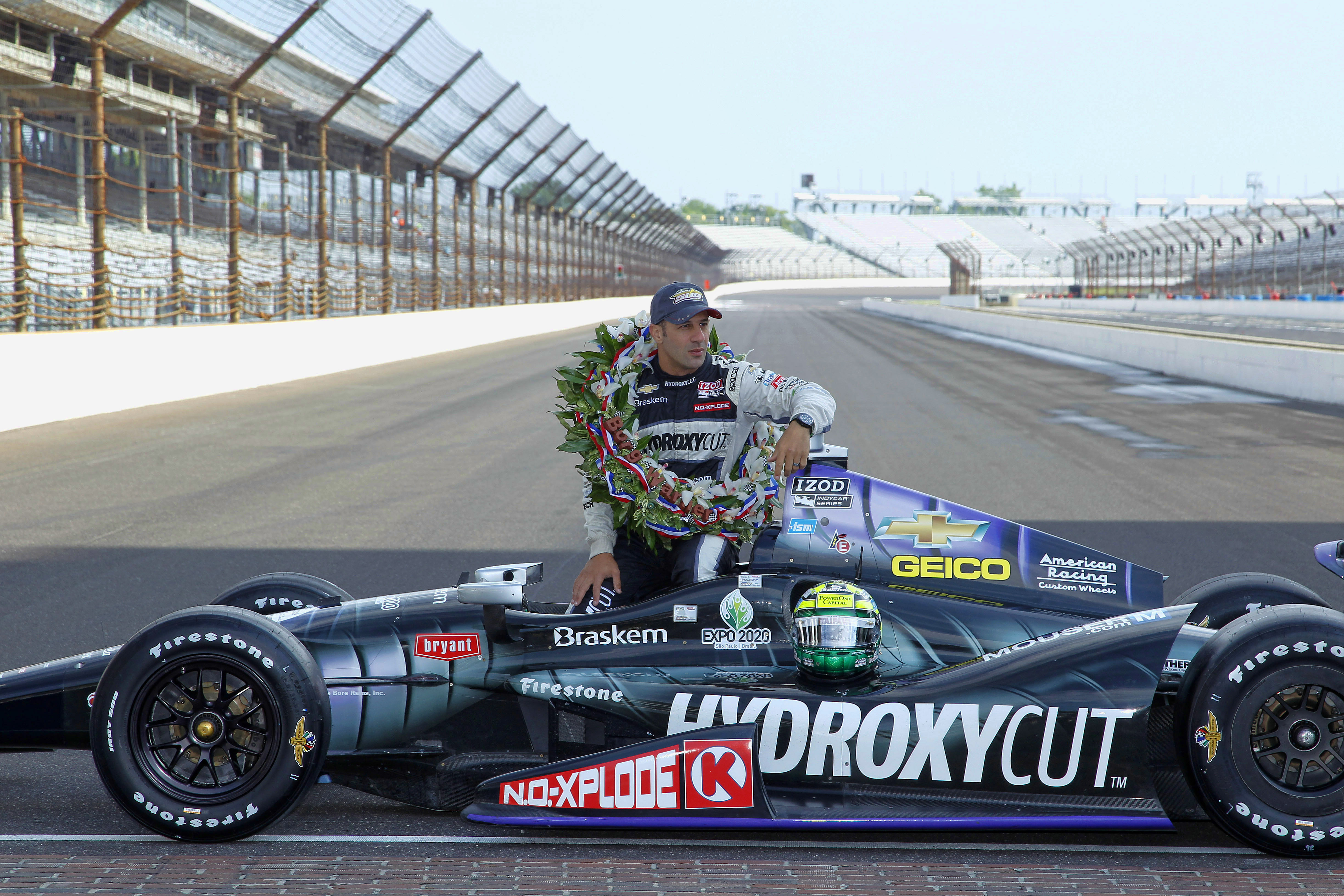 Tony Kanaan wins 2013 Indianapolis 500