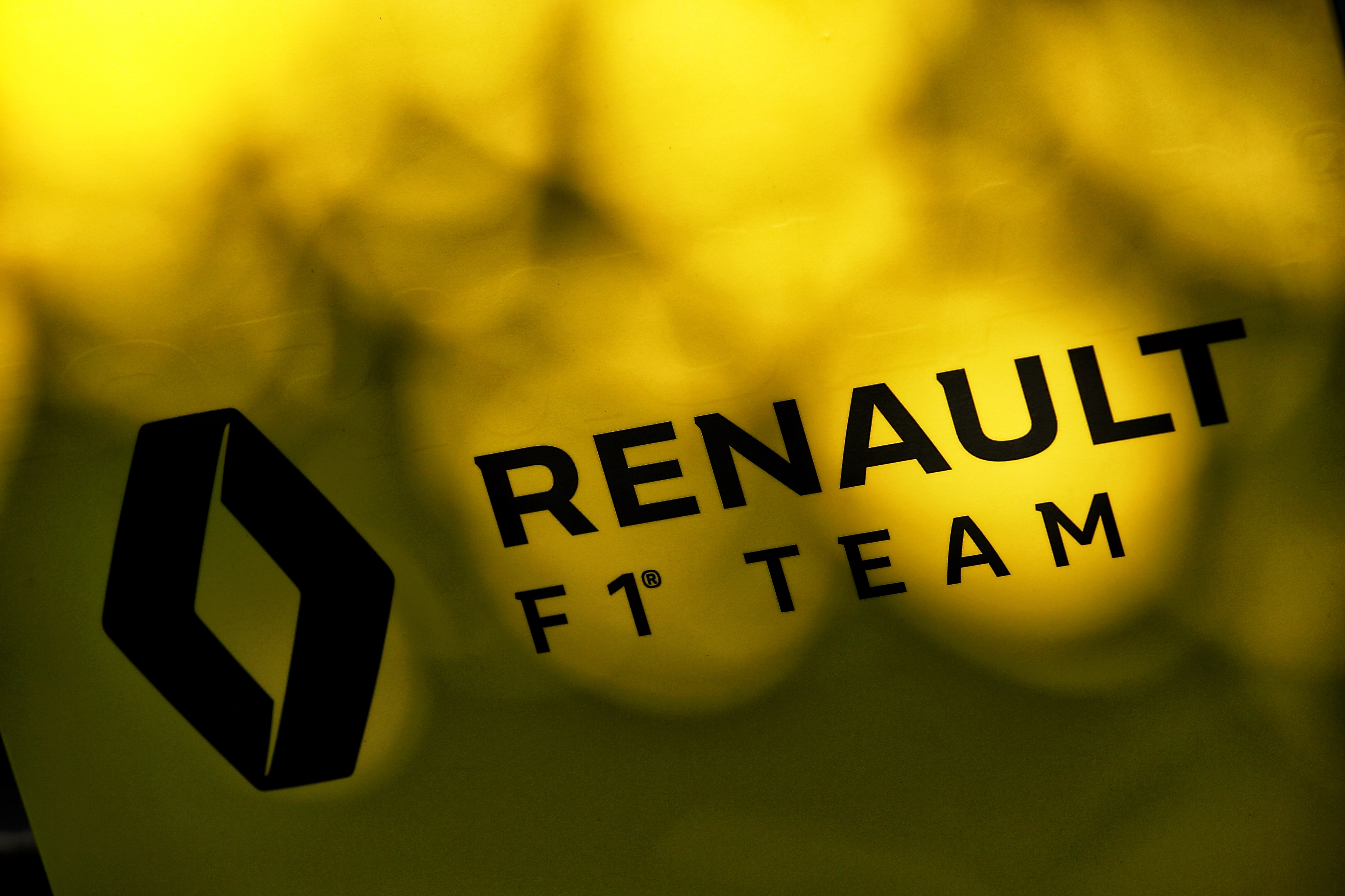 Renault engine shutdown 2020