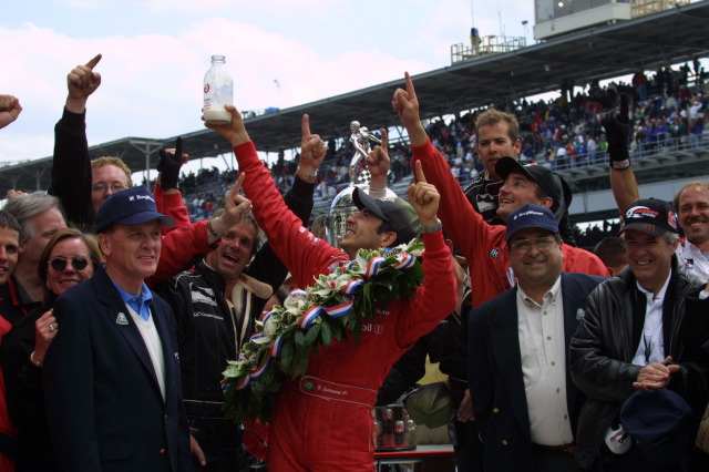 Helio Castroneves Indy 500 2001