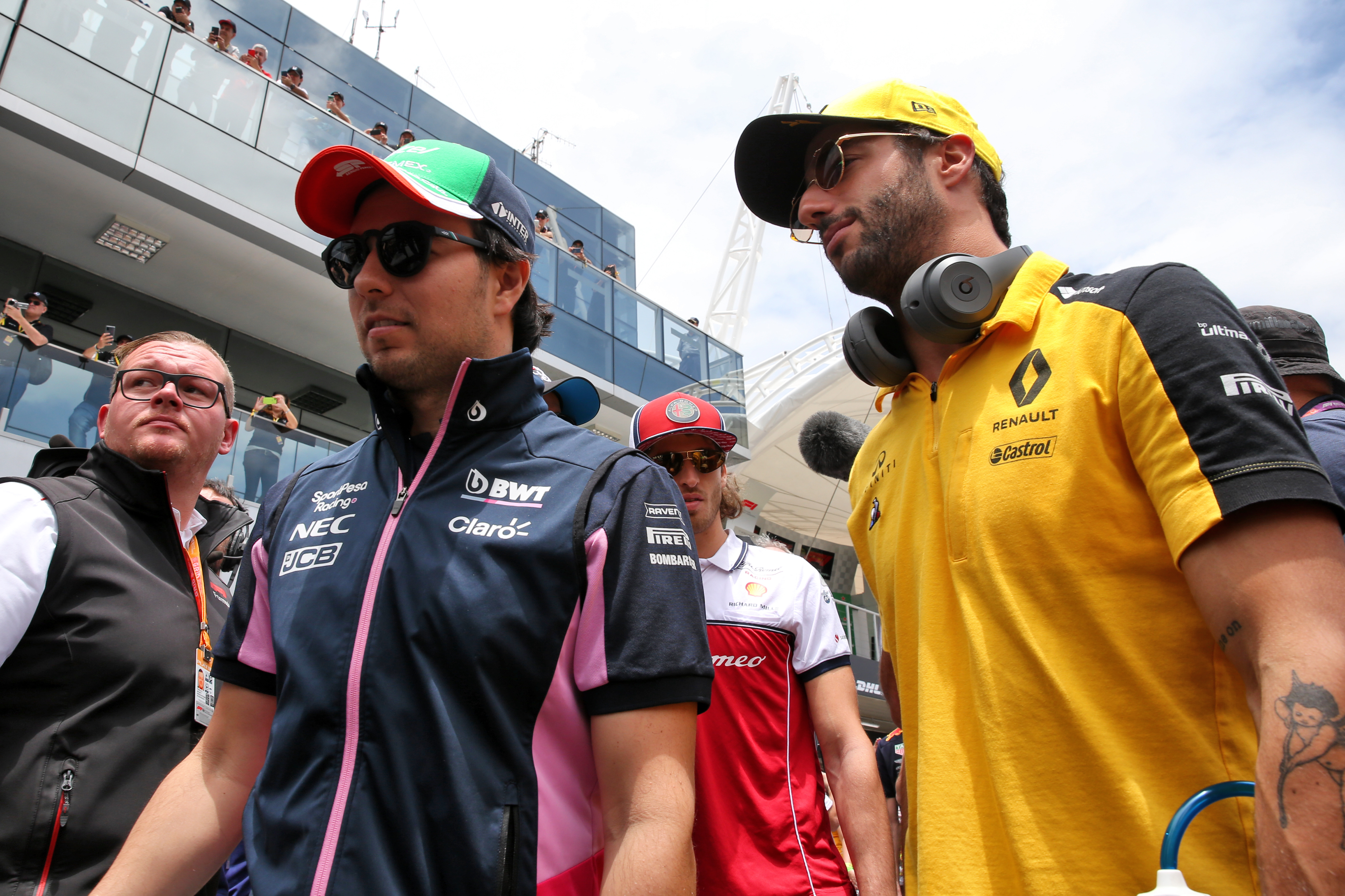 Sergio Perez Renault F1 2020