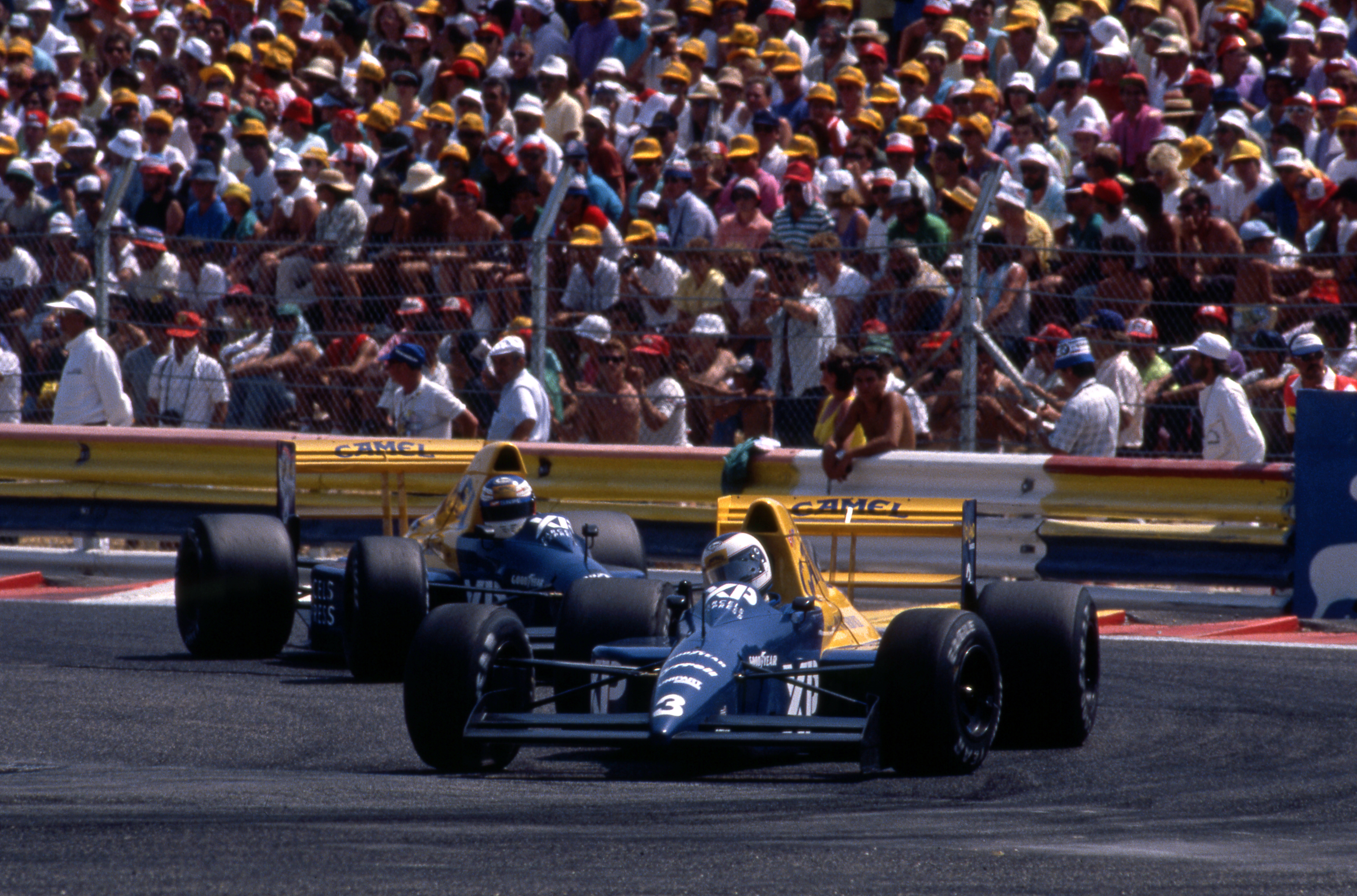 Jonathan Palmer Jean Alesi Tyrrell French Grand Prix 1990