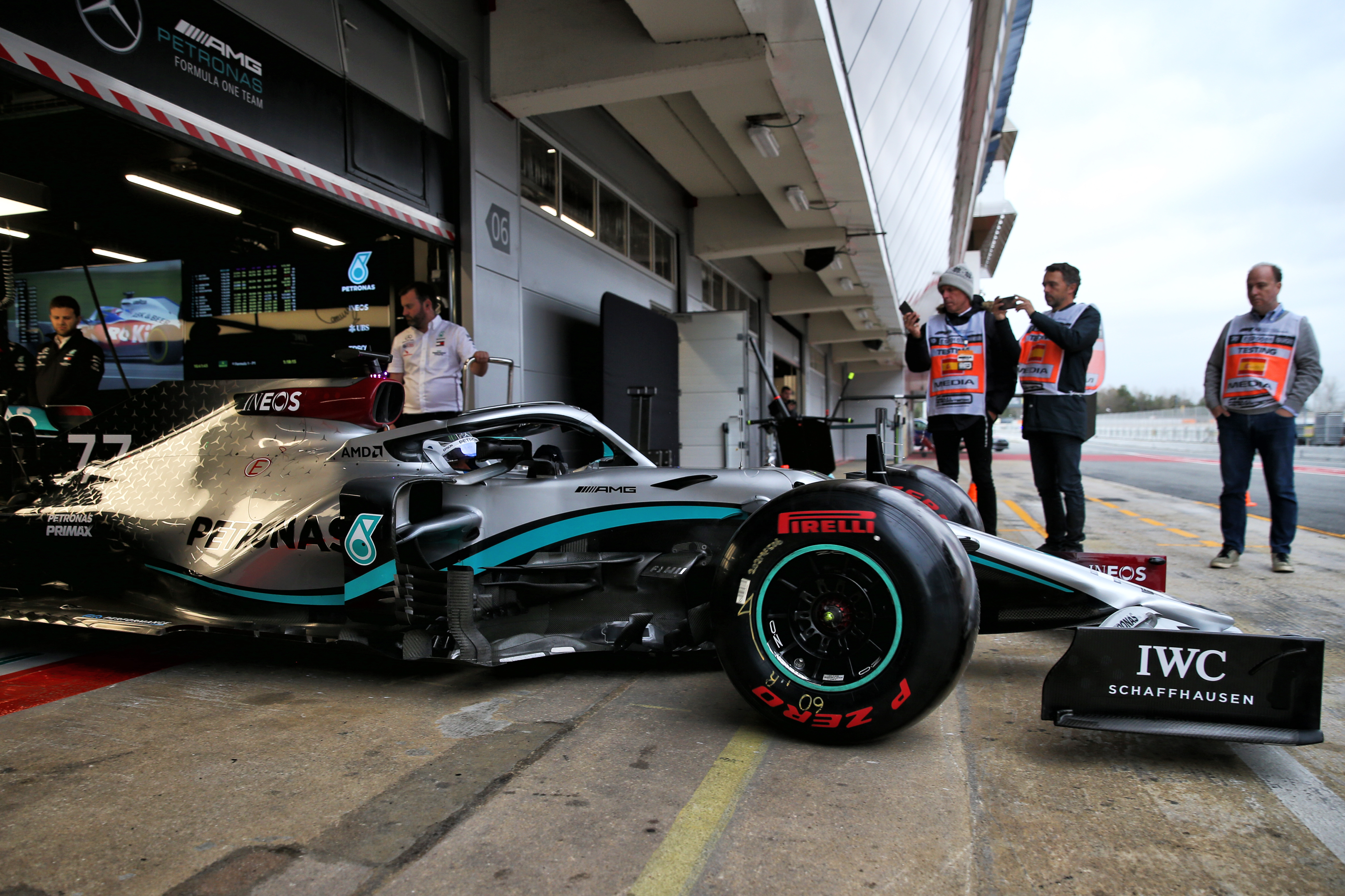 Valtteri Bottas Mercedes Barcelona F1 testing 2020