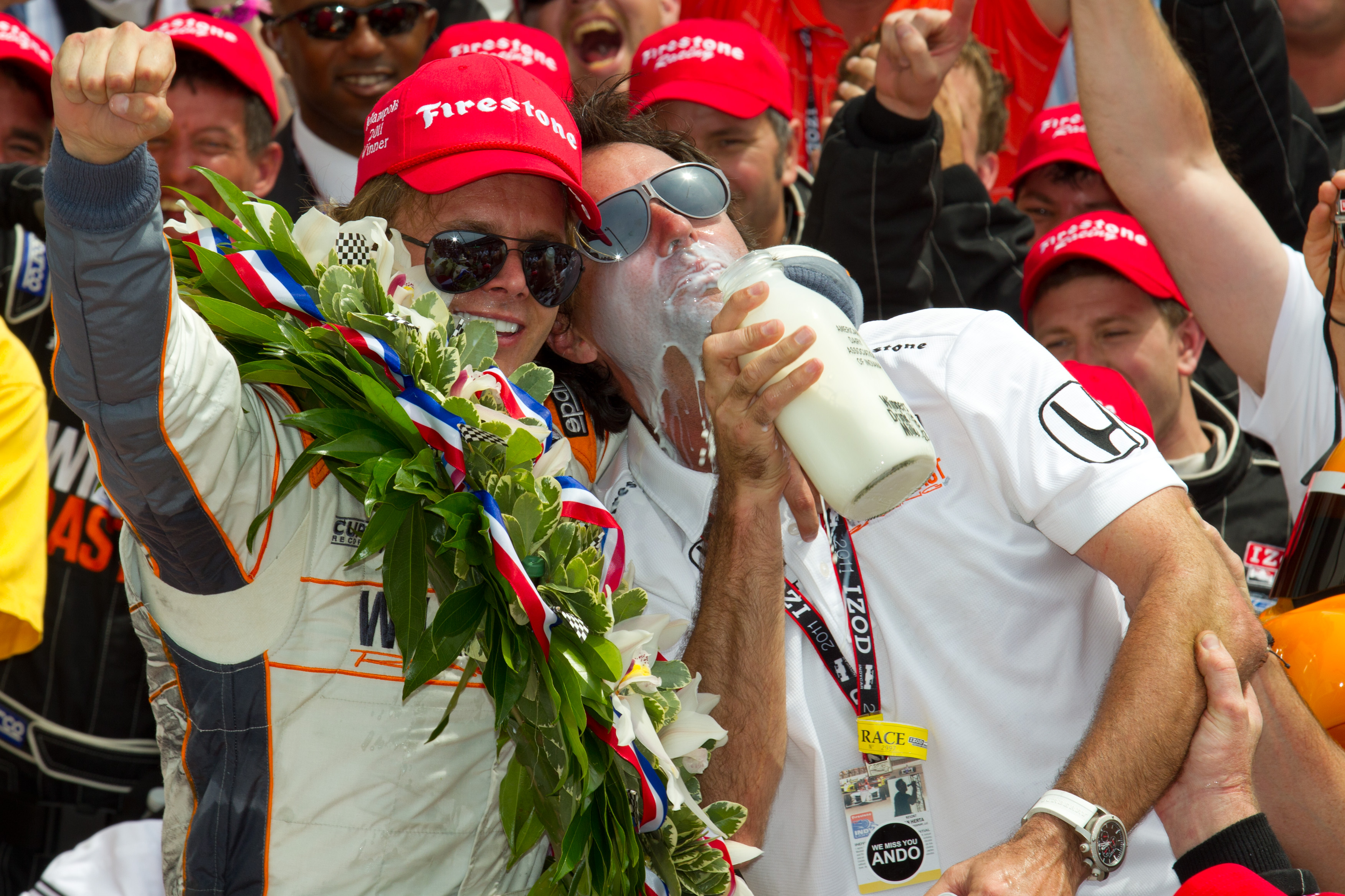 Dan Wheldon Bryan Herta Indy 500 win 2011