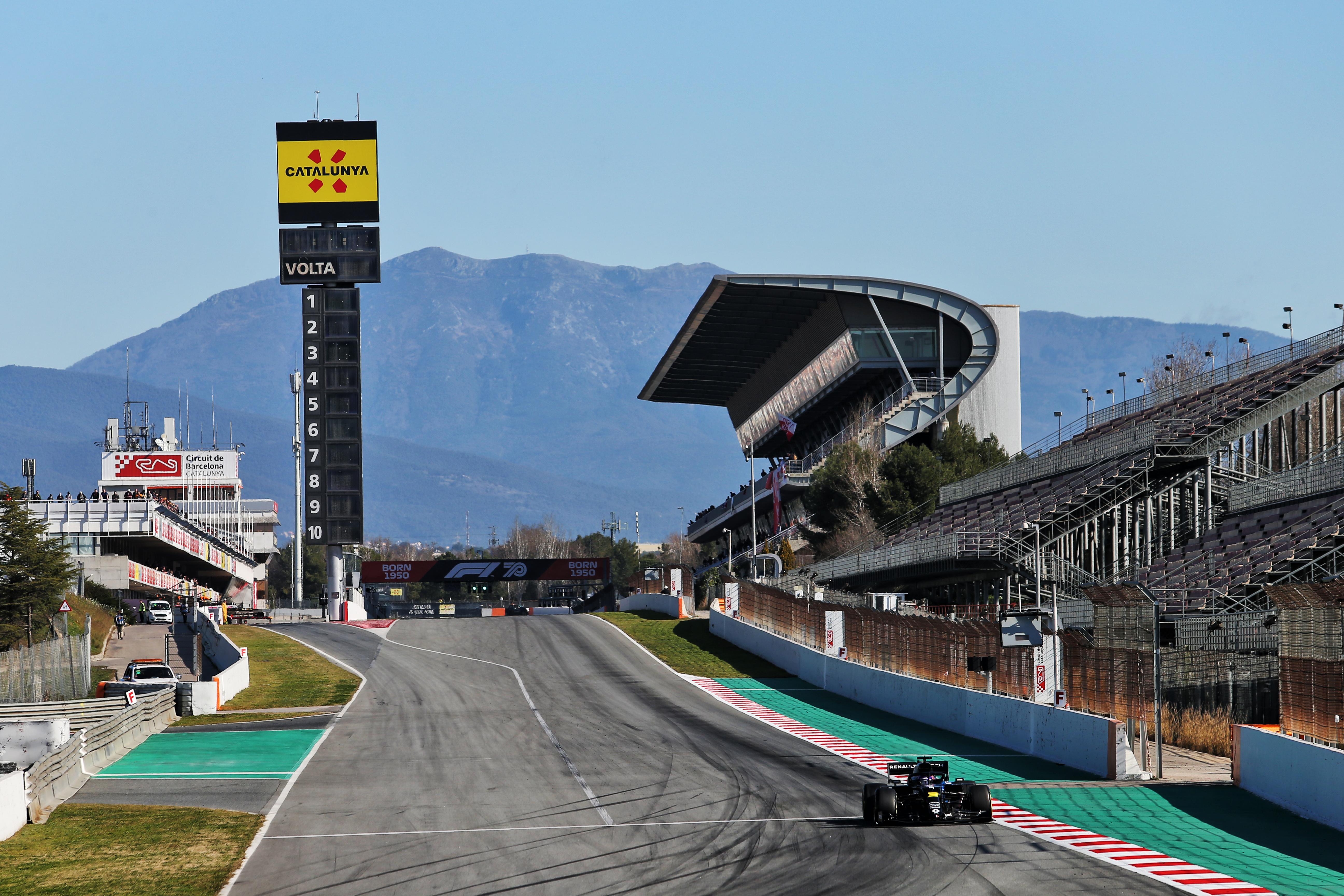 Daniel Ricciardo Renault Barcelona F1 testing 2020