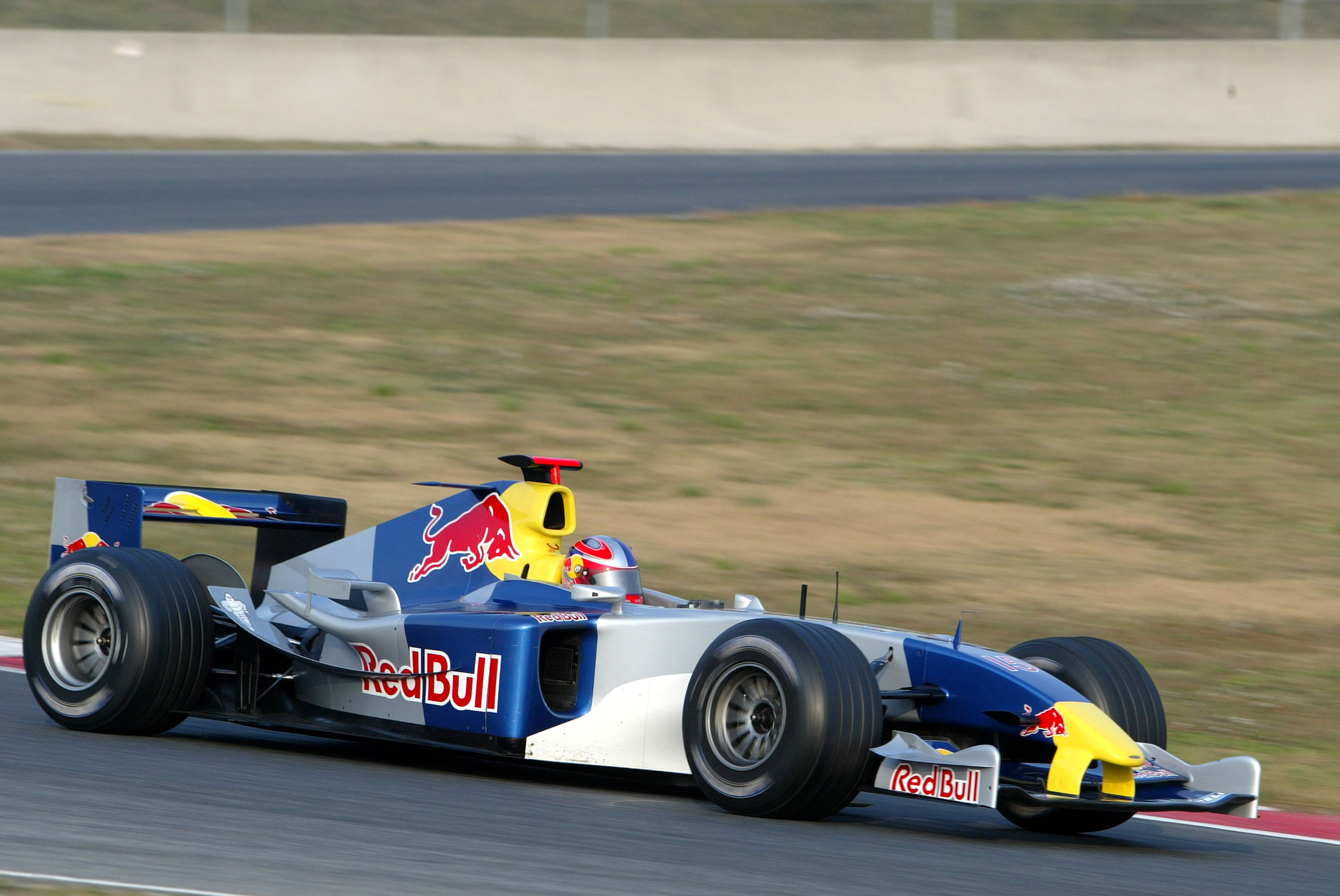 Vitantonio Liuzzi Red Bull 2004 F1 testing livery