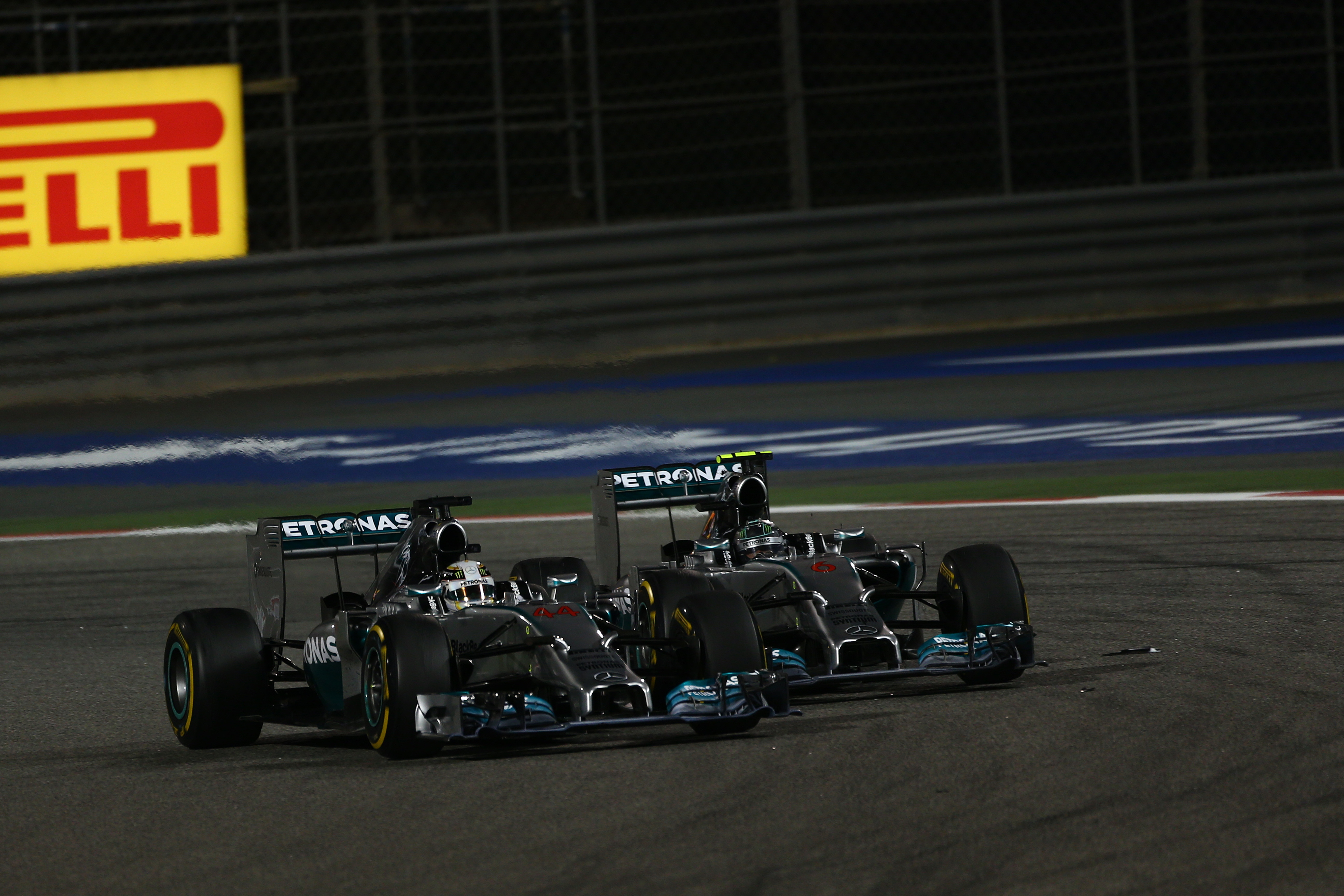 Lewis Hamilton Nico Rosberg Bahrain Grand Prix 2014