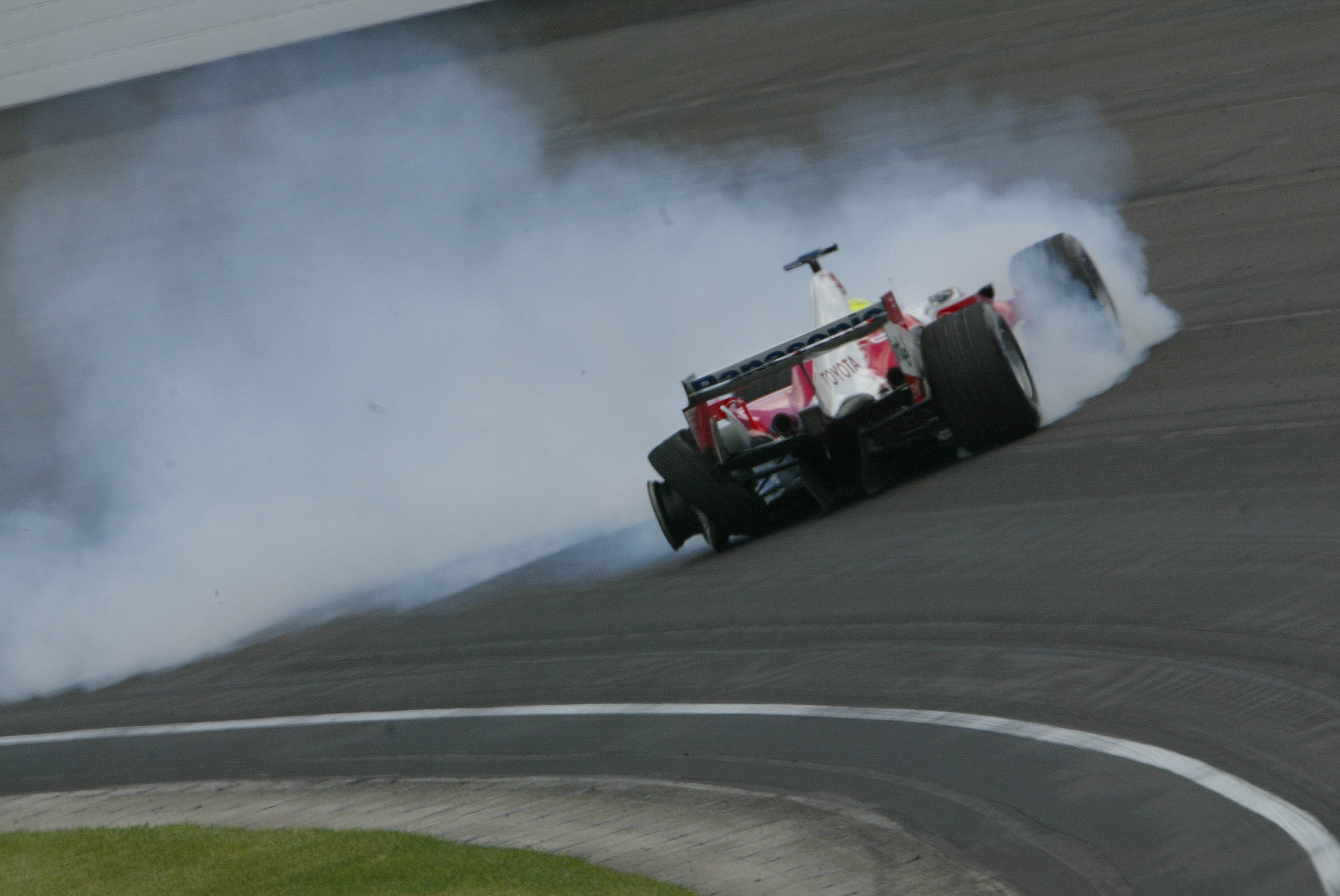 Ralf Schumacher crash Indianapolis 2005