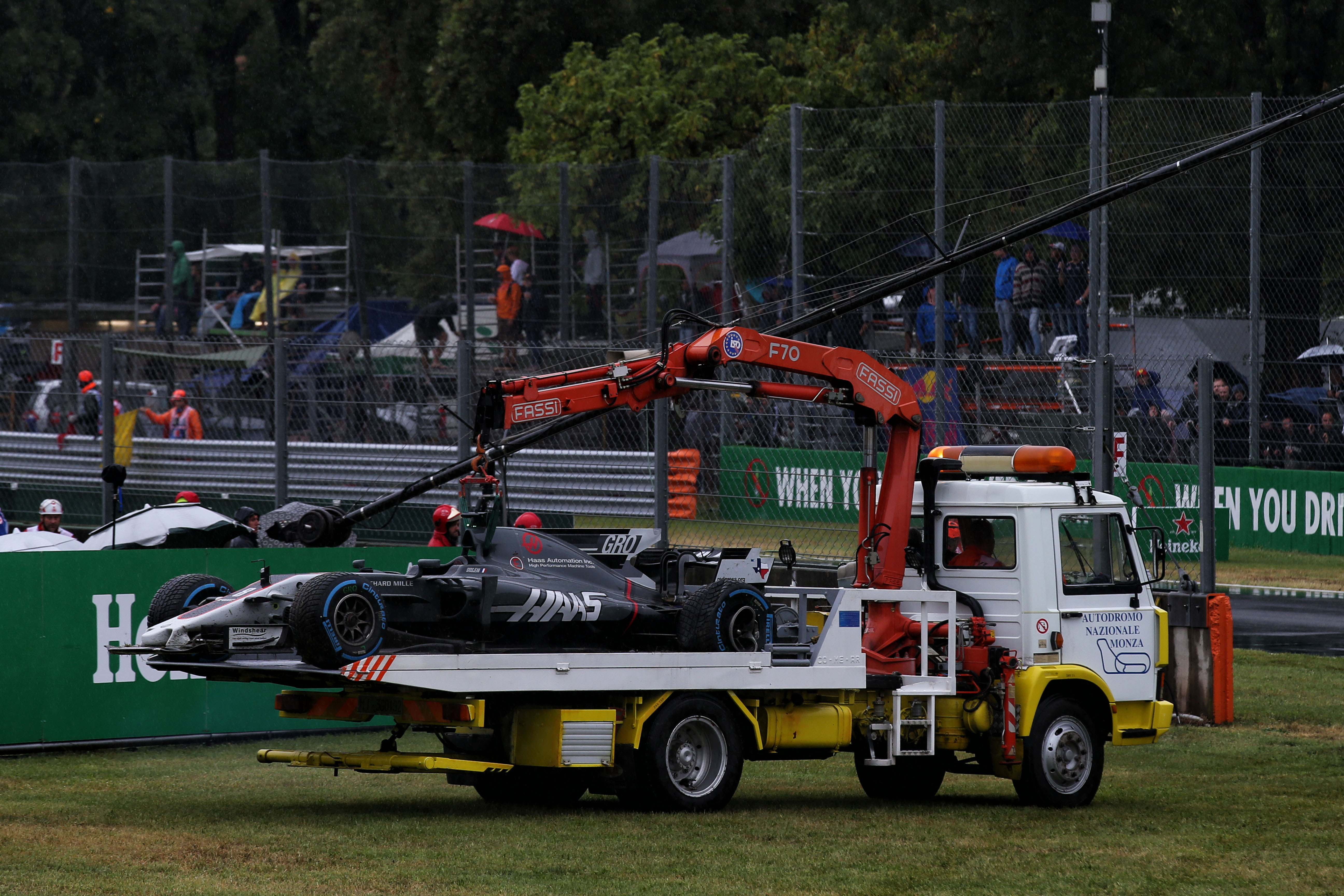 Motor Racing Formula One World Championship Italian Grand Prix Qualifying Day Monza, Italy