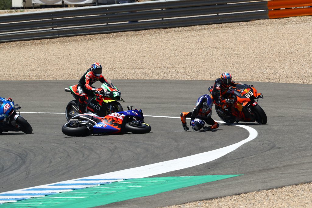 Brad Binder Miguel Oliveira crash Jerez MotoGP 2020