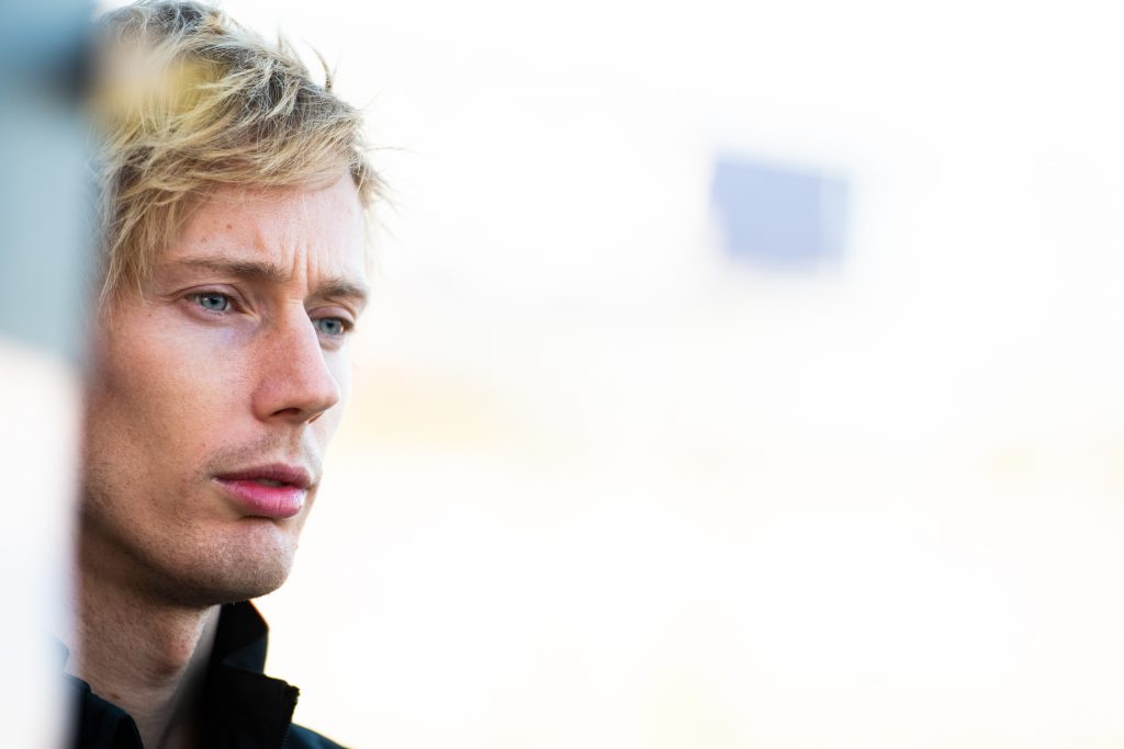 Hartley in sudden split with Dragon Formula E team