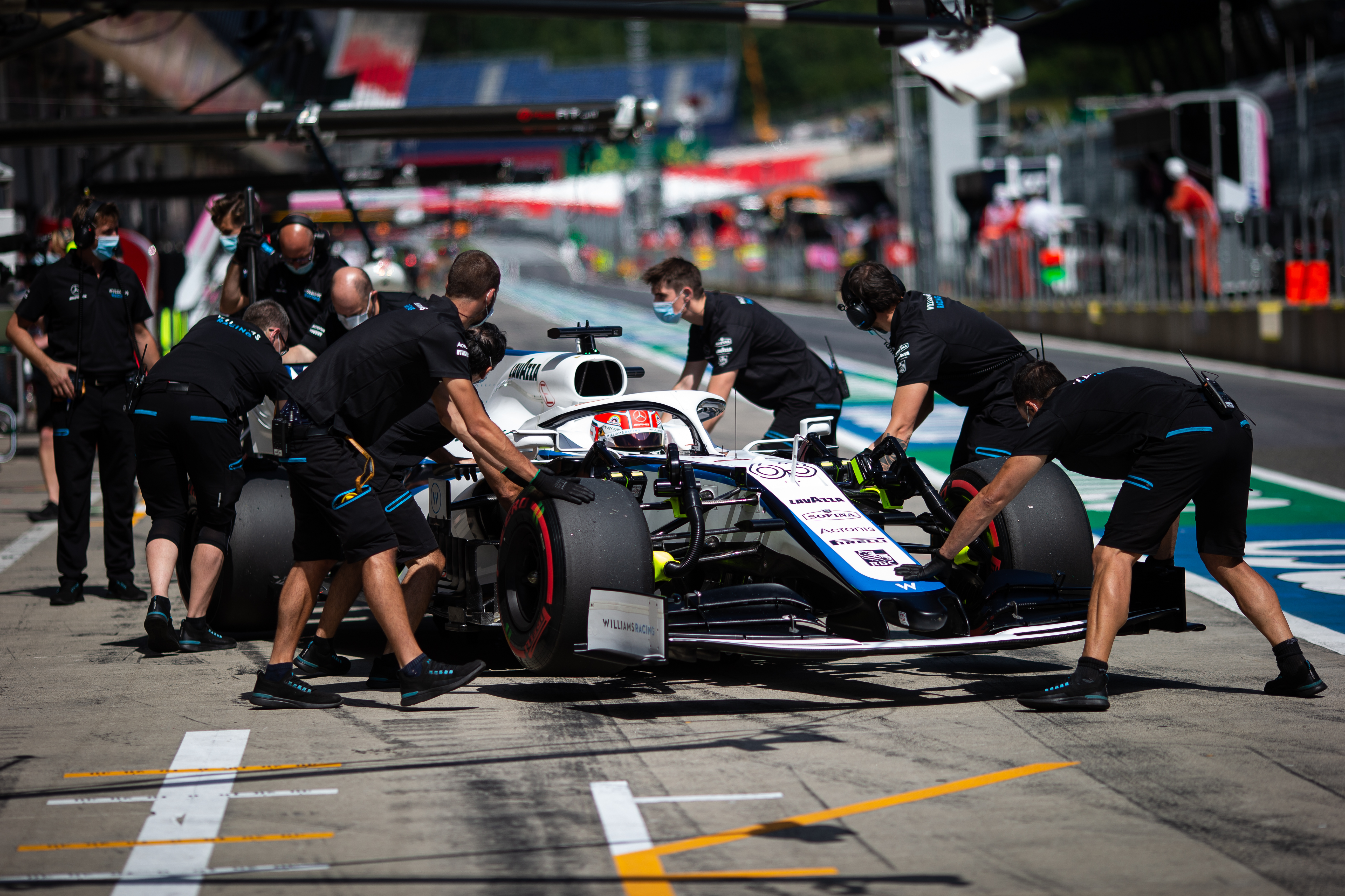 Motor Racing Formula One World Championship Austrian Grand Prix Qualifying Day Spielberg, Austria