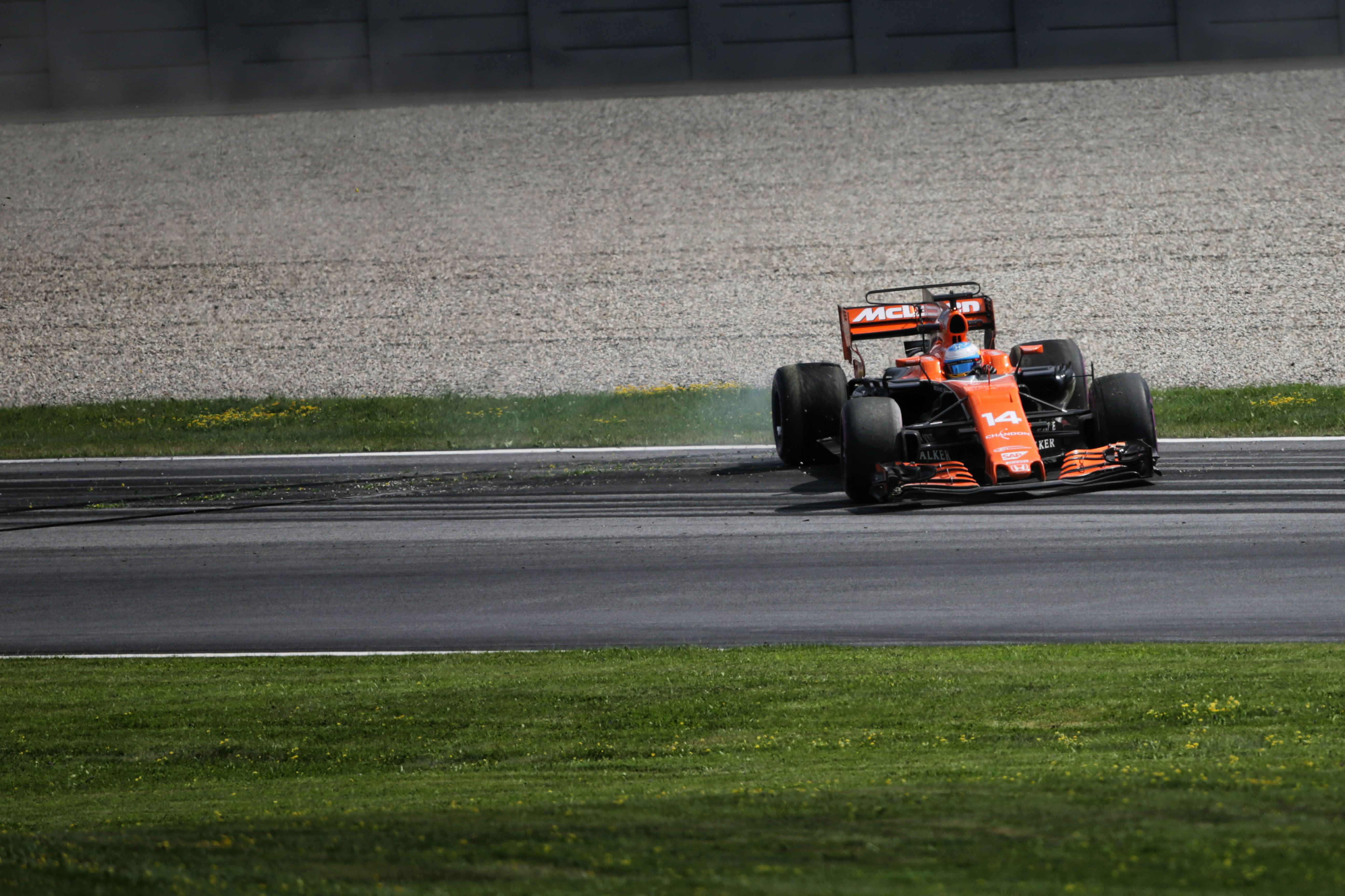 Fernando Alonso McLaren spin Austrian Grand Prix 2017