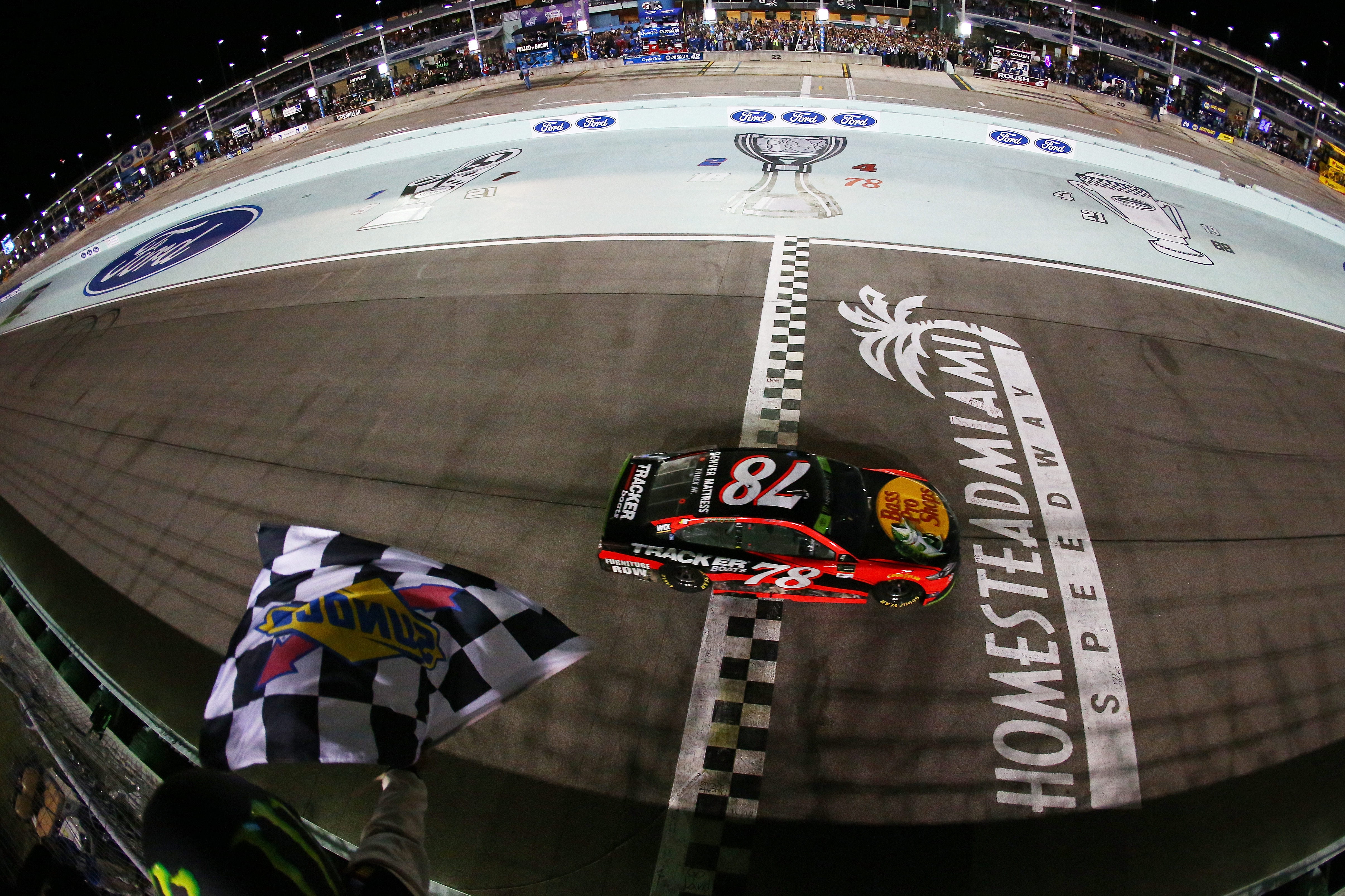 Monster Energy Nascar Cup Series Championship Ford Ecoboost 400