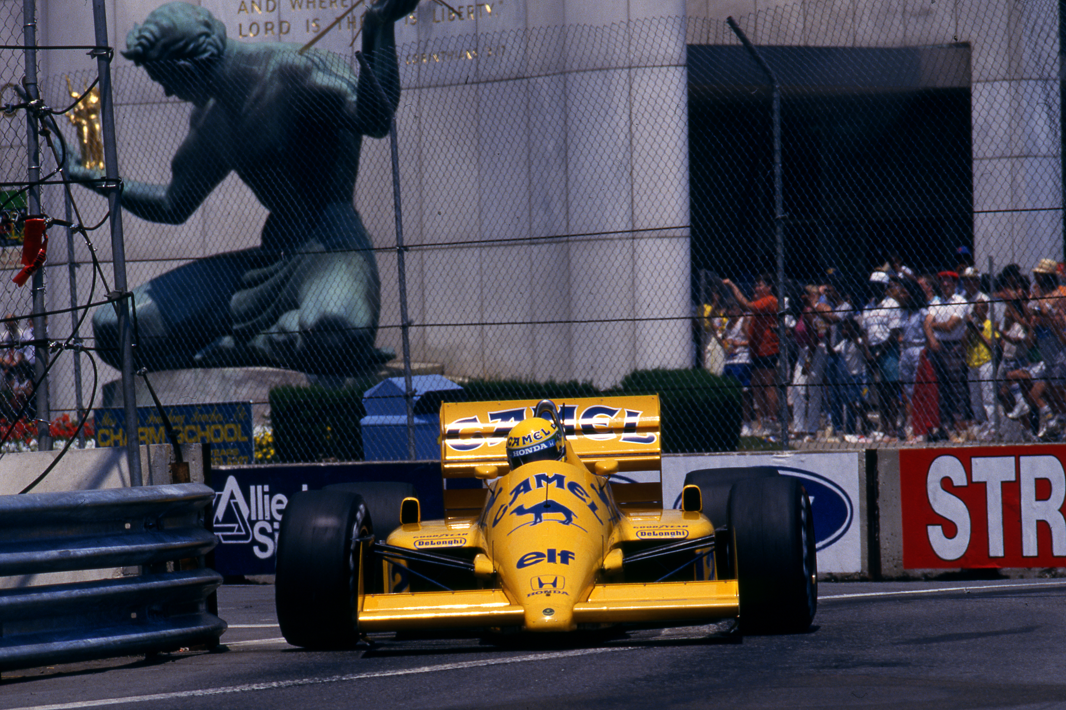 Ayrton Senna Lotus 1987