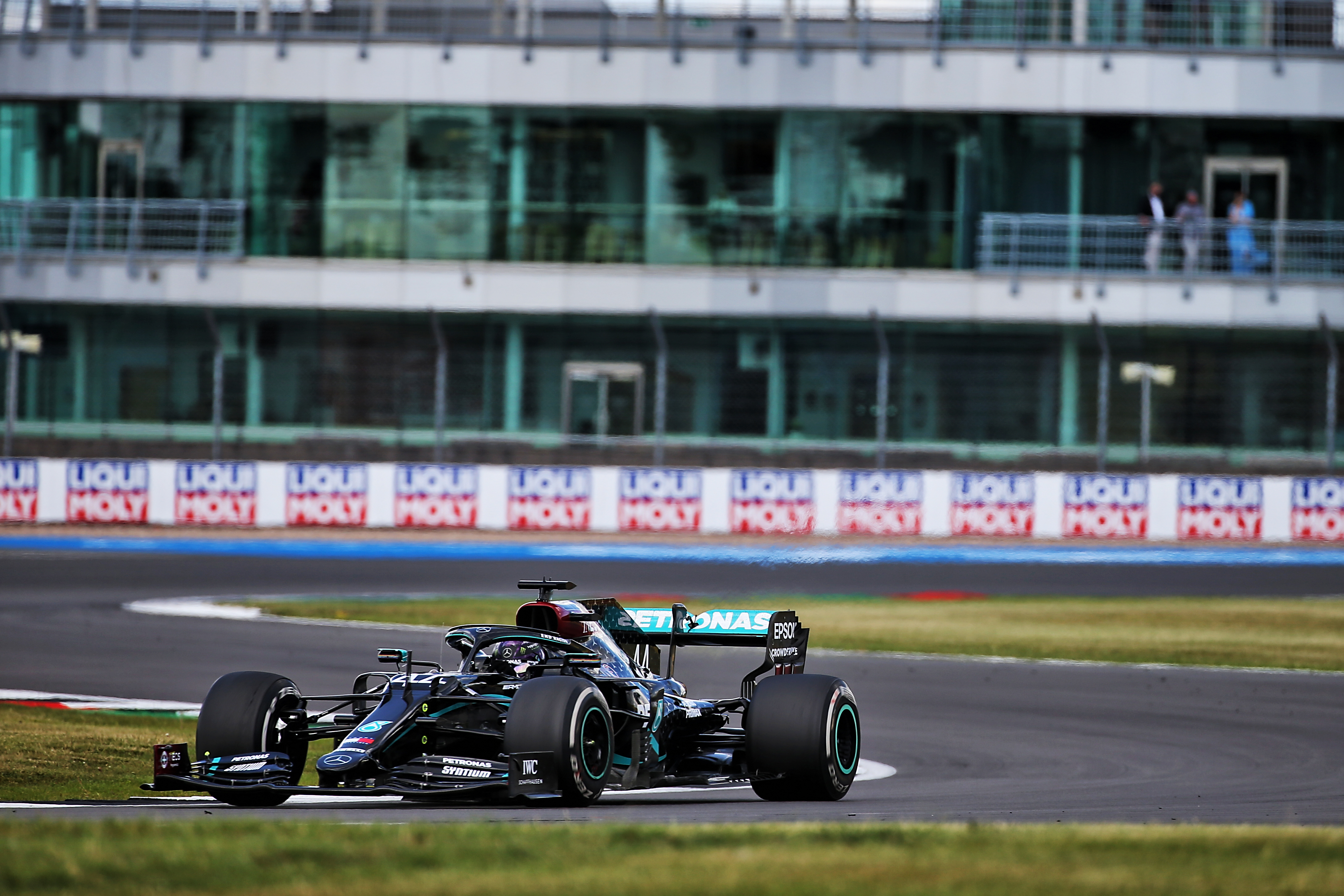 Motor Racing Formula One World Championship British Grand Prix Race Day Silverstone, England