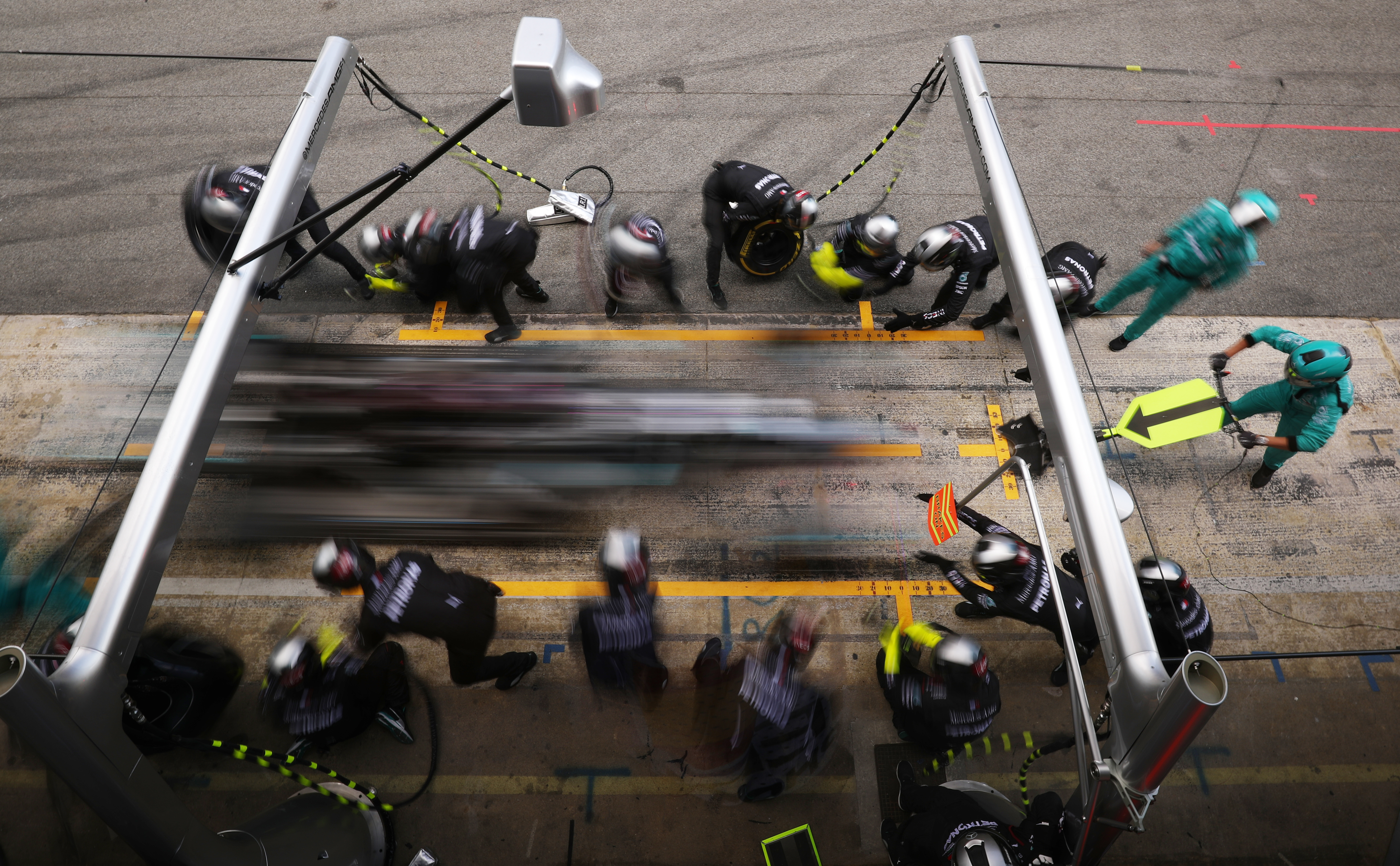 Lewis Hamilton Mercedes pitstop Spanish Grand Prix 2020