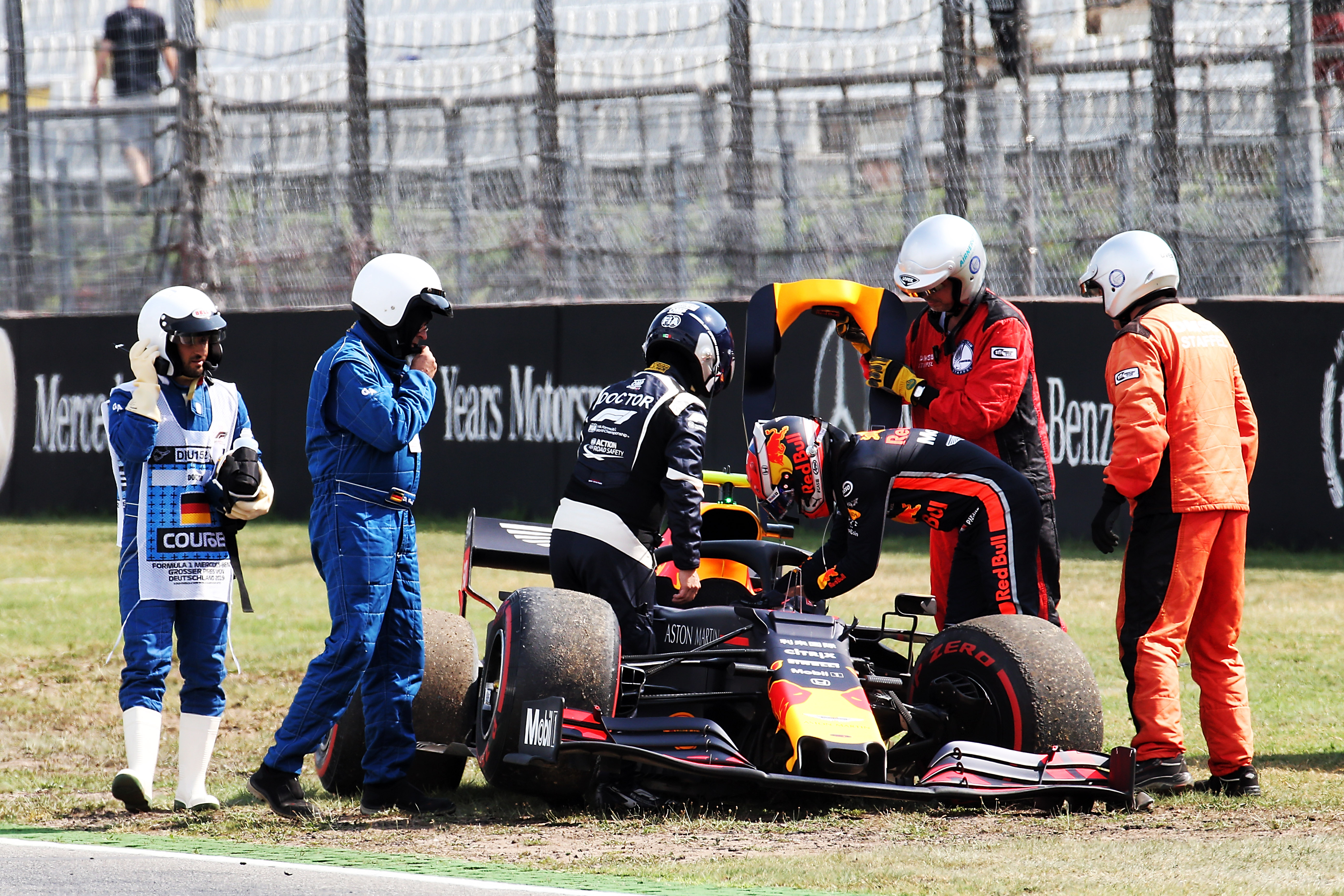 Pierre Gasly, Red Bull, crash