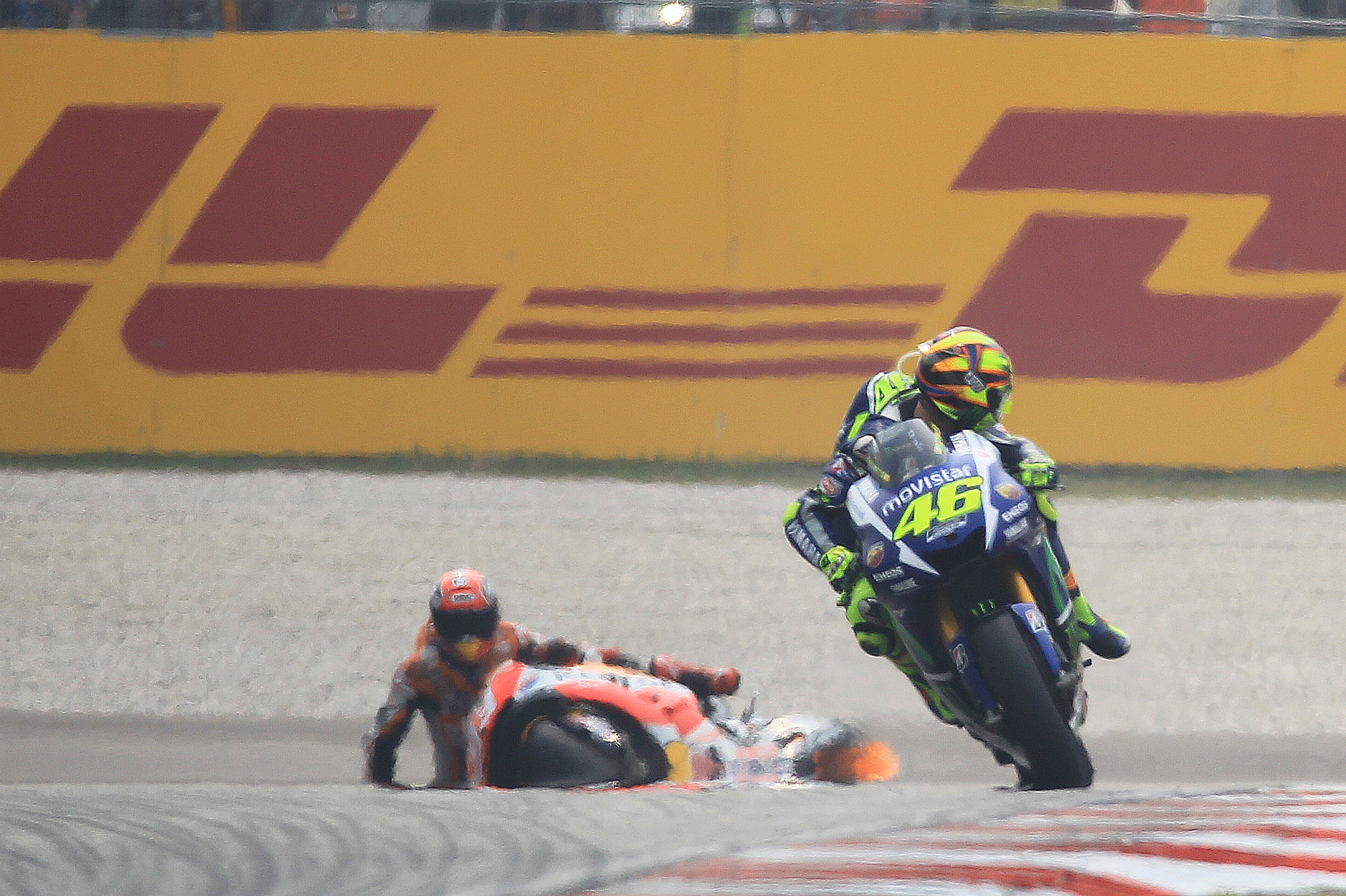 Valentino Rossi Marc Marquez Sepang 2015