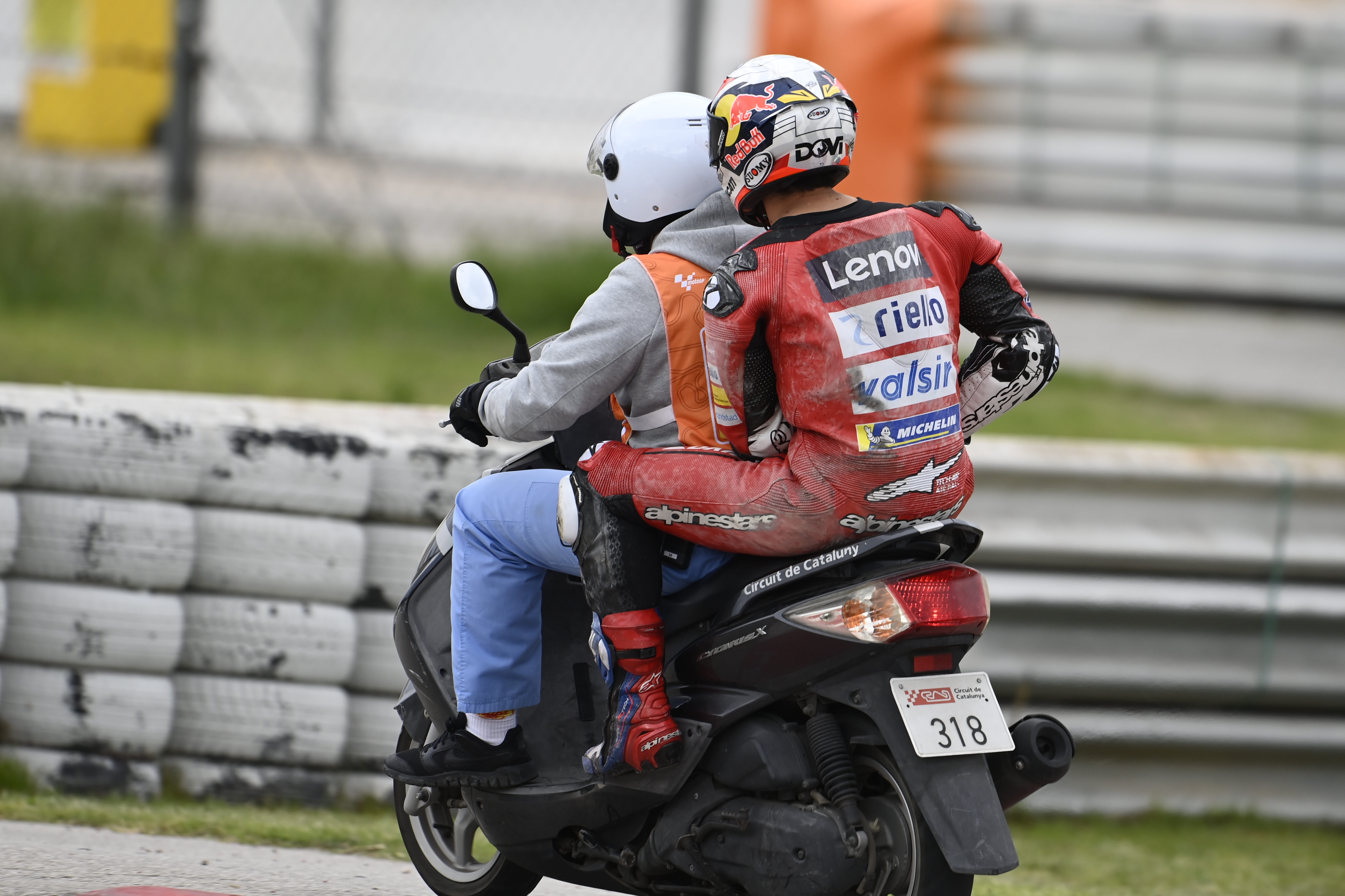 Andrea Dovizioso Crash, Motogp Race, Calatunya Motogp, 27 September 2020