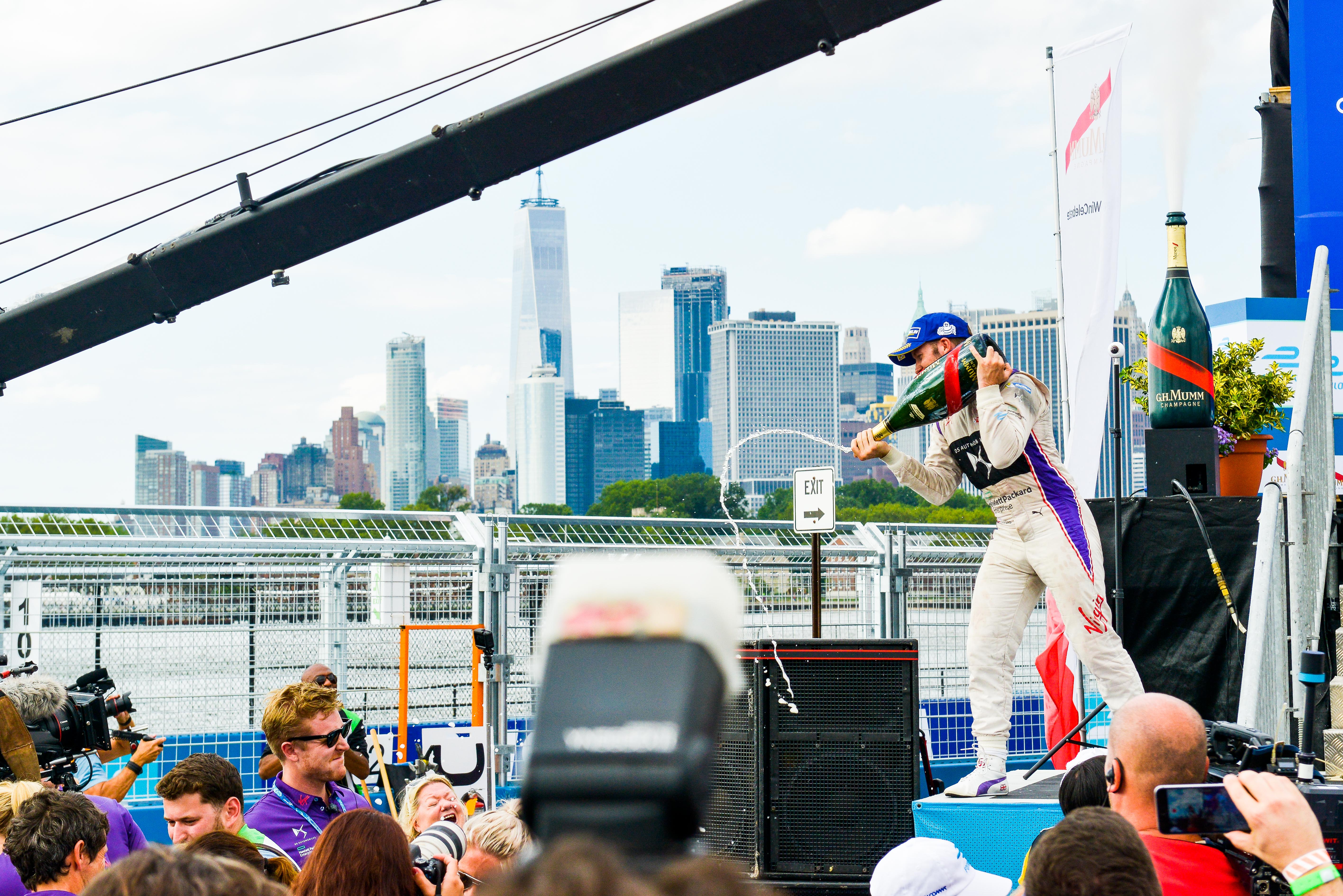 Sam Bird wins New York Formula E 2017