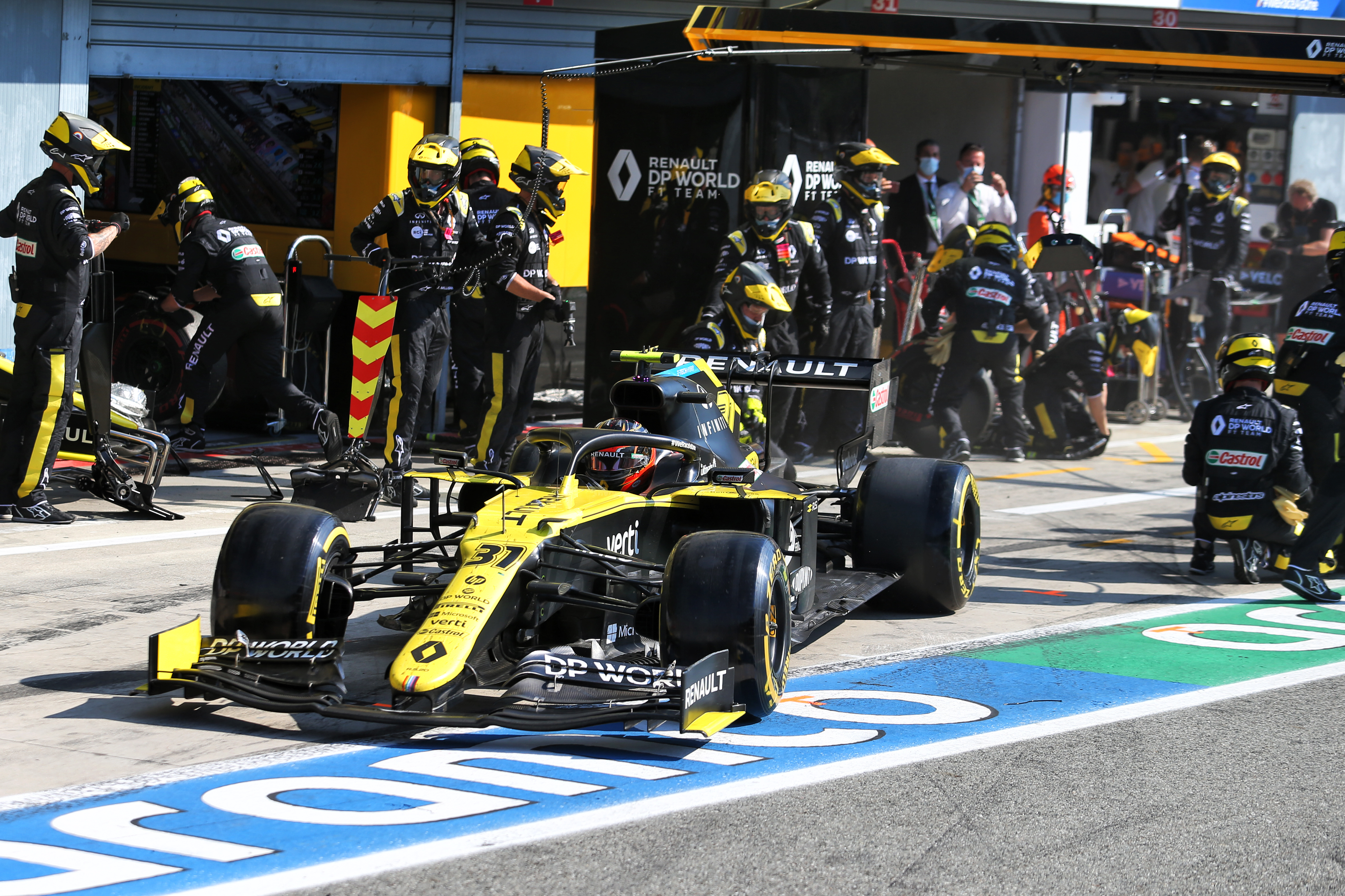 Motor Racing Formula One World Championship Italian Grand Prix Race Day Monza, Italy