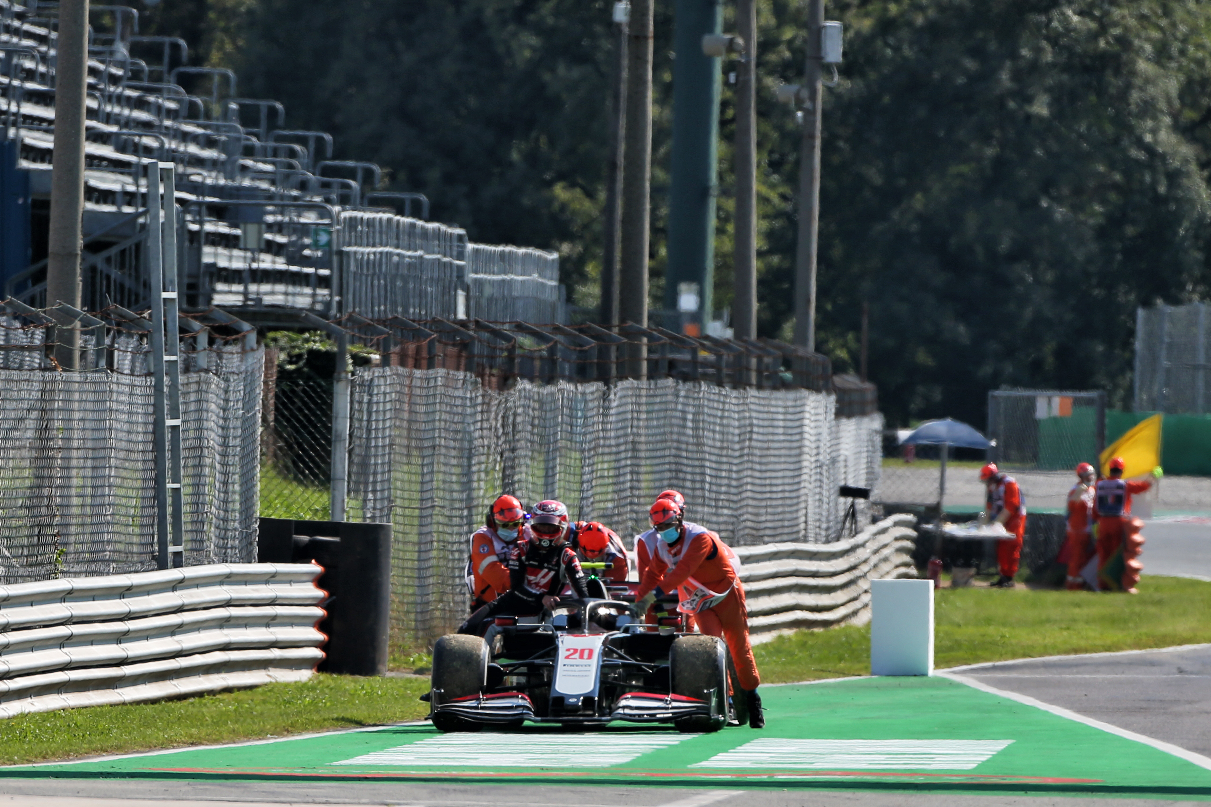 Motor Racing Formula One World Championship Italian Grand Prix Race Day Monza, Italy