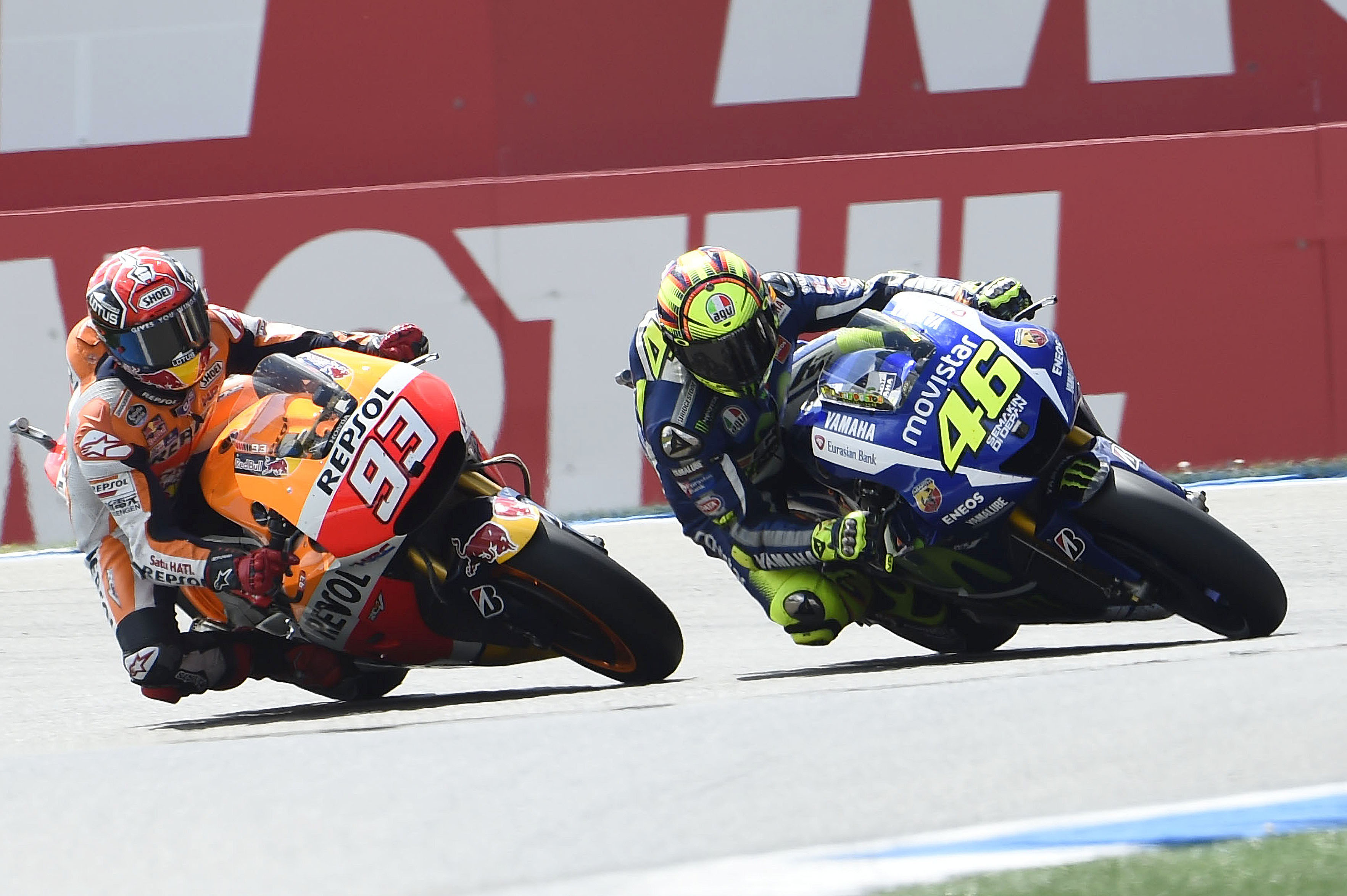 Valentino Rossi Marc Marquez 2015