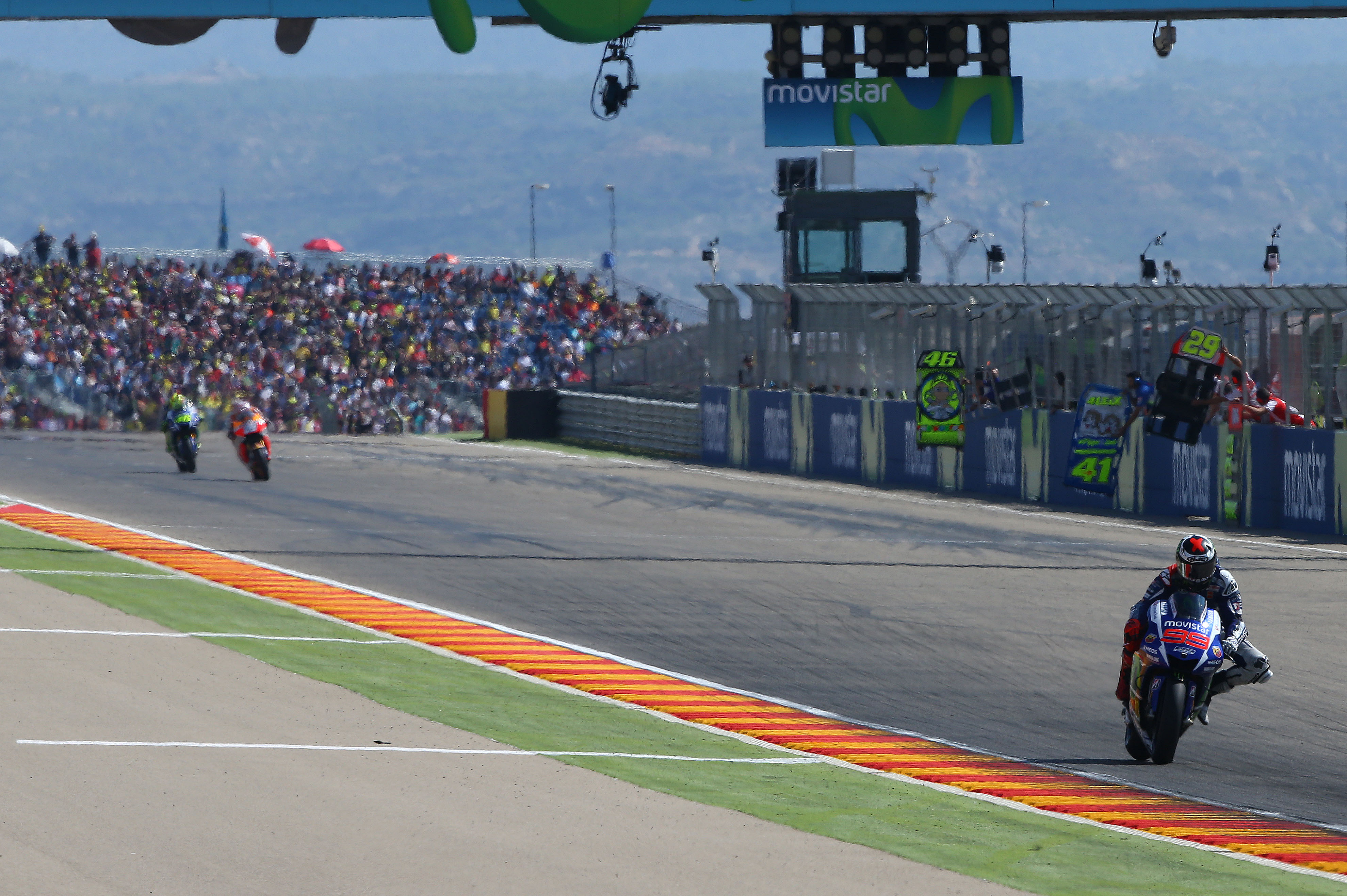 Jorge Lorenzo Yamaha Aragon MotoGP 2015