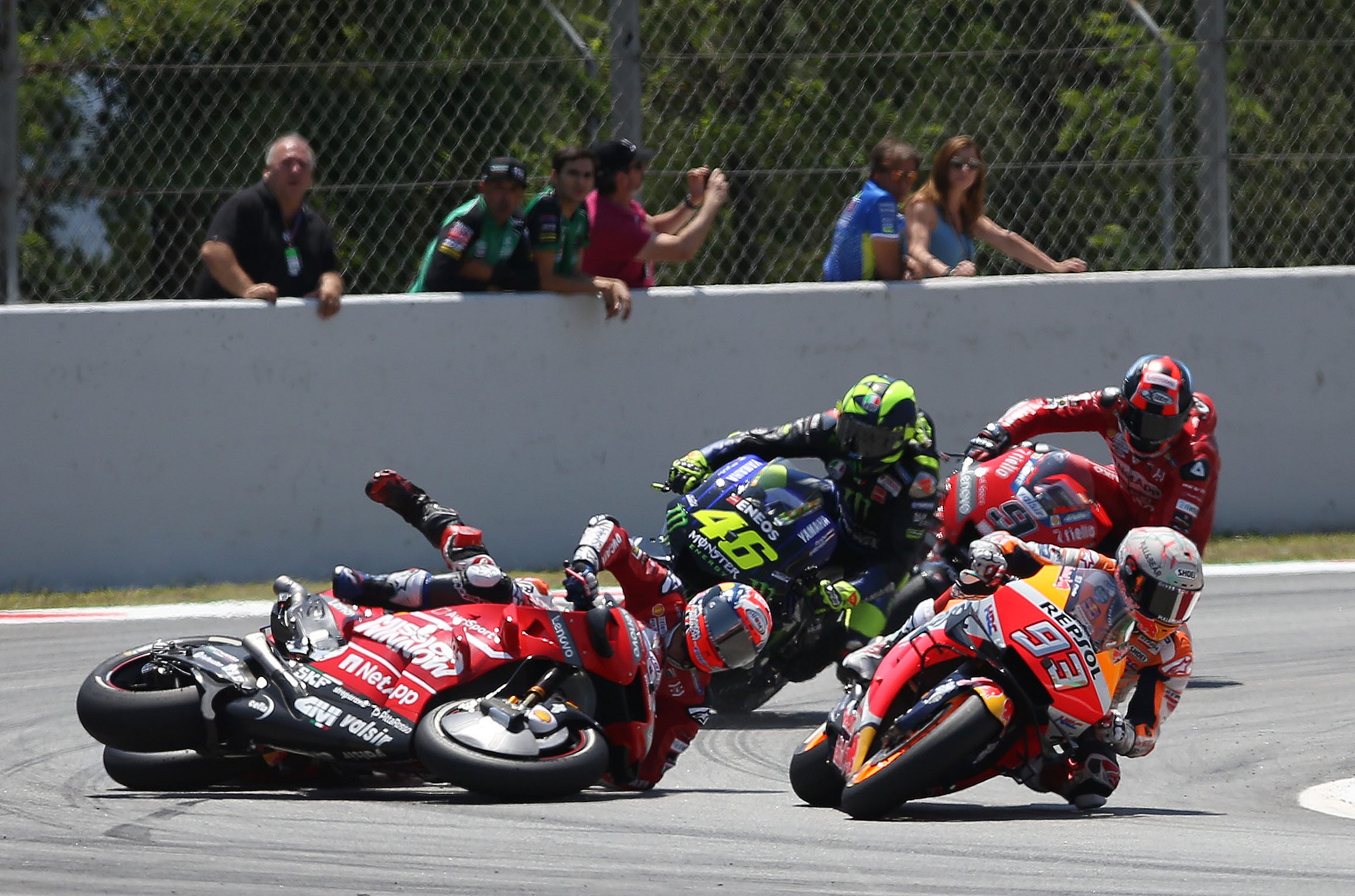 Jorge Lorenzo Andrea Dovizioso crash Barcelona MotoGP 2019