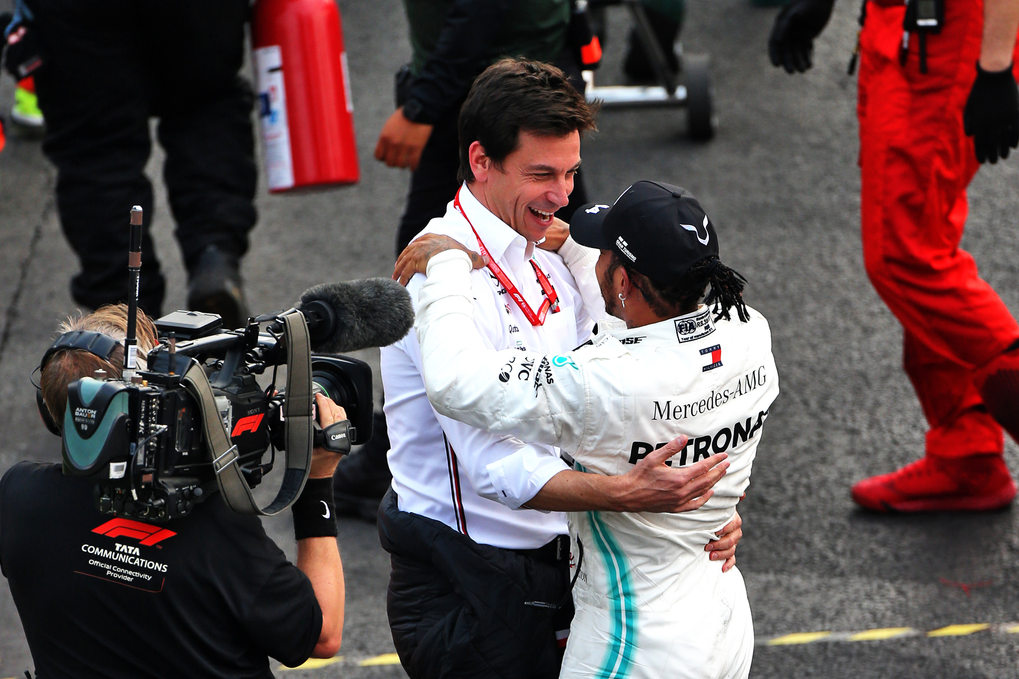 Lewis Hamilton Toto Wolff Mercedes F1 celebration 2019