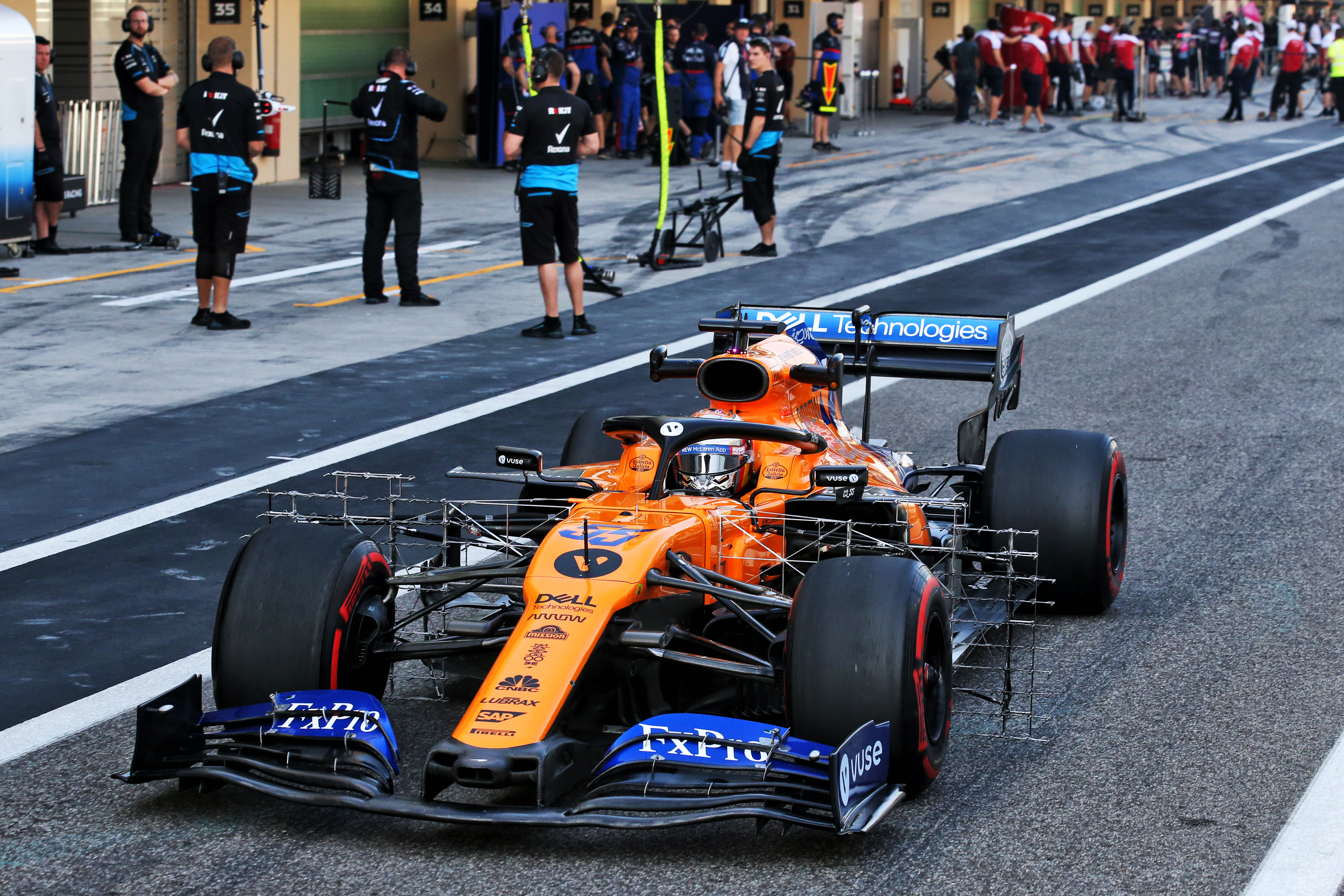 Carlos Sainz Jr McLaren Abu Dhabi F1 test 2019