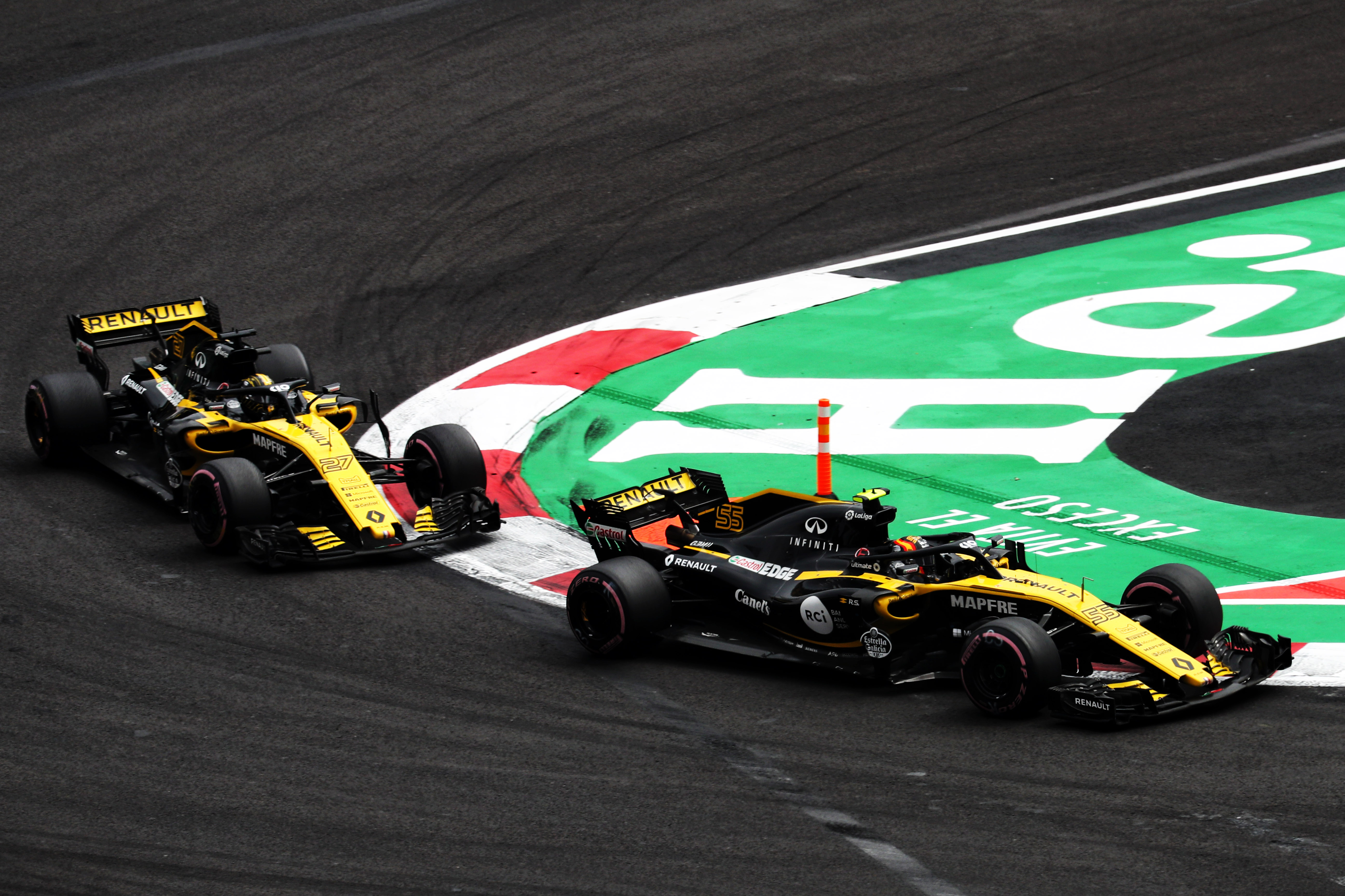 Nico Hulkenberg Carlos Sainz Jr Renault Mexican Grand Prix 2018