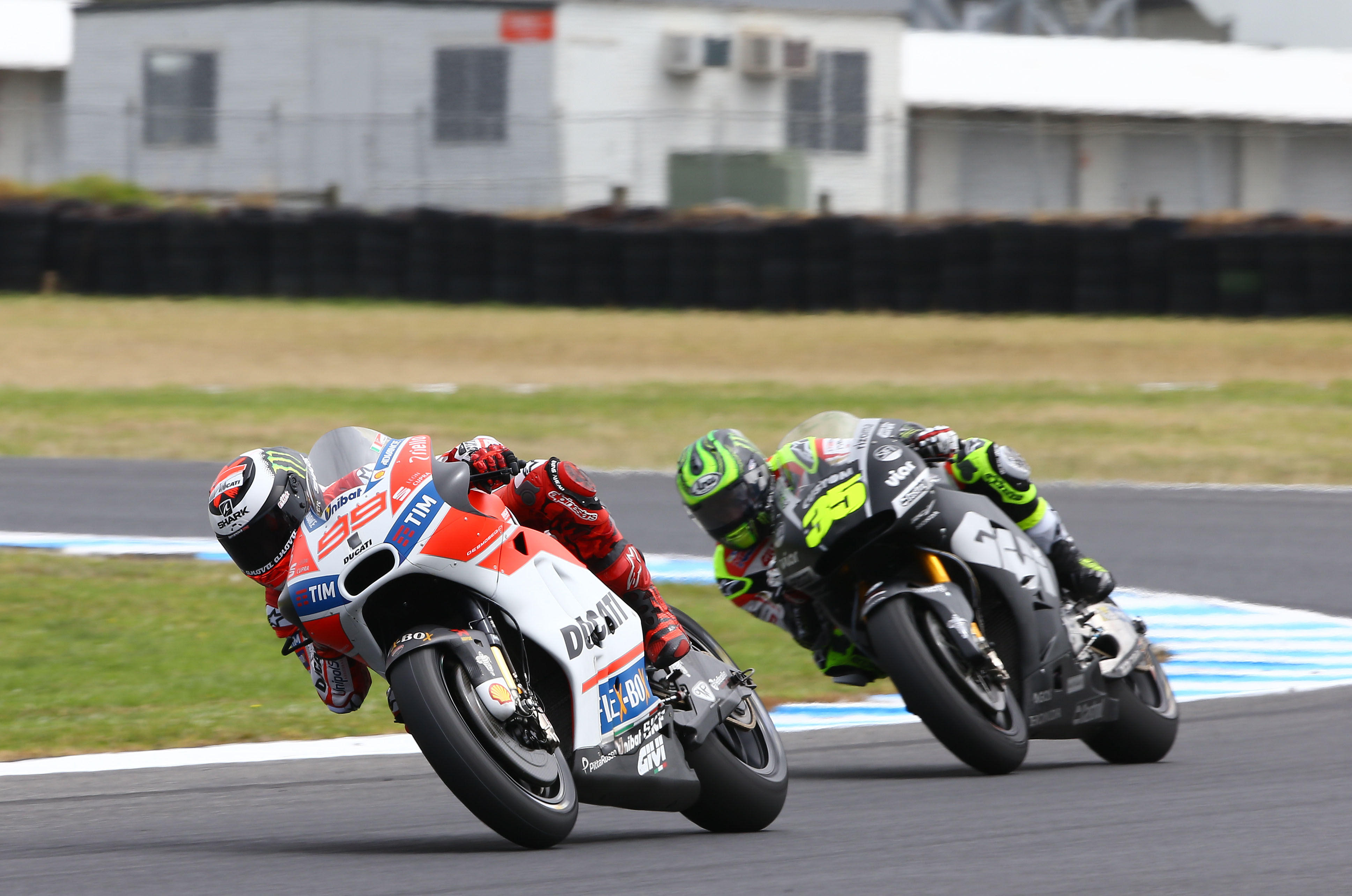 Jorge Lorenzo and Cal Crutchlow, MotoGP 2017