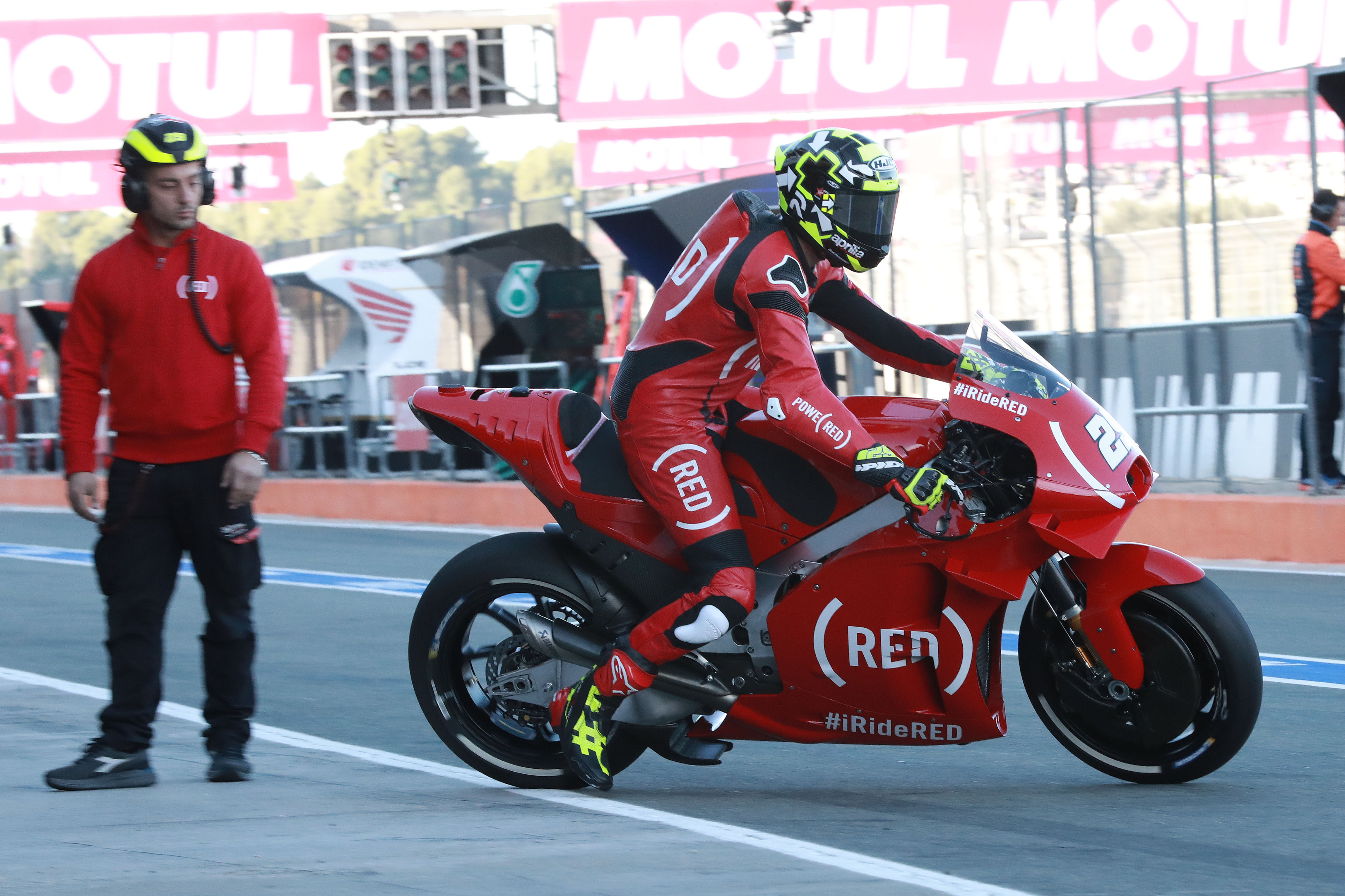 Andrea Iannone Aprilia Valencia MotoGP 2019