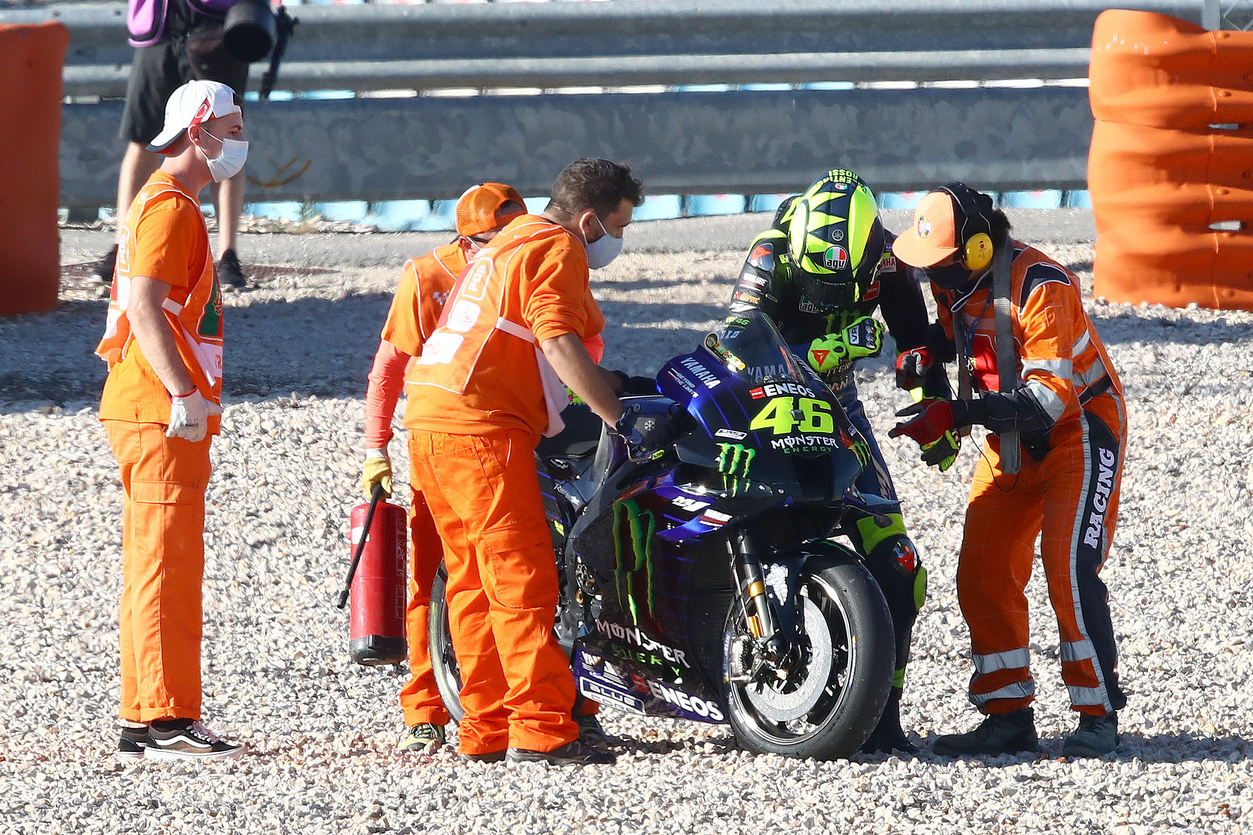 Valentino Rossi, Yamaha, crash, Portimao, MotoGP