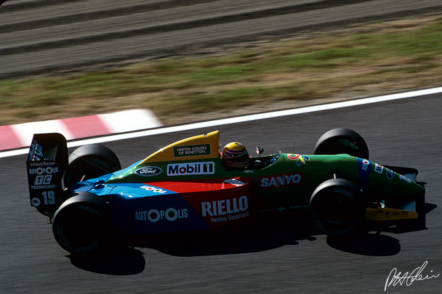 Roberto Moreno 1990 Japan 01 Phc