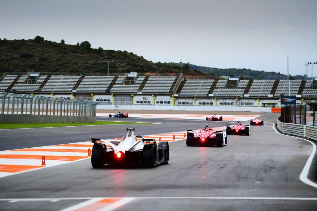 Porsche quickest as Formula E pre-season testing kicks off