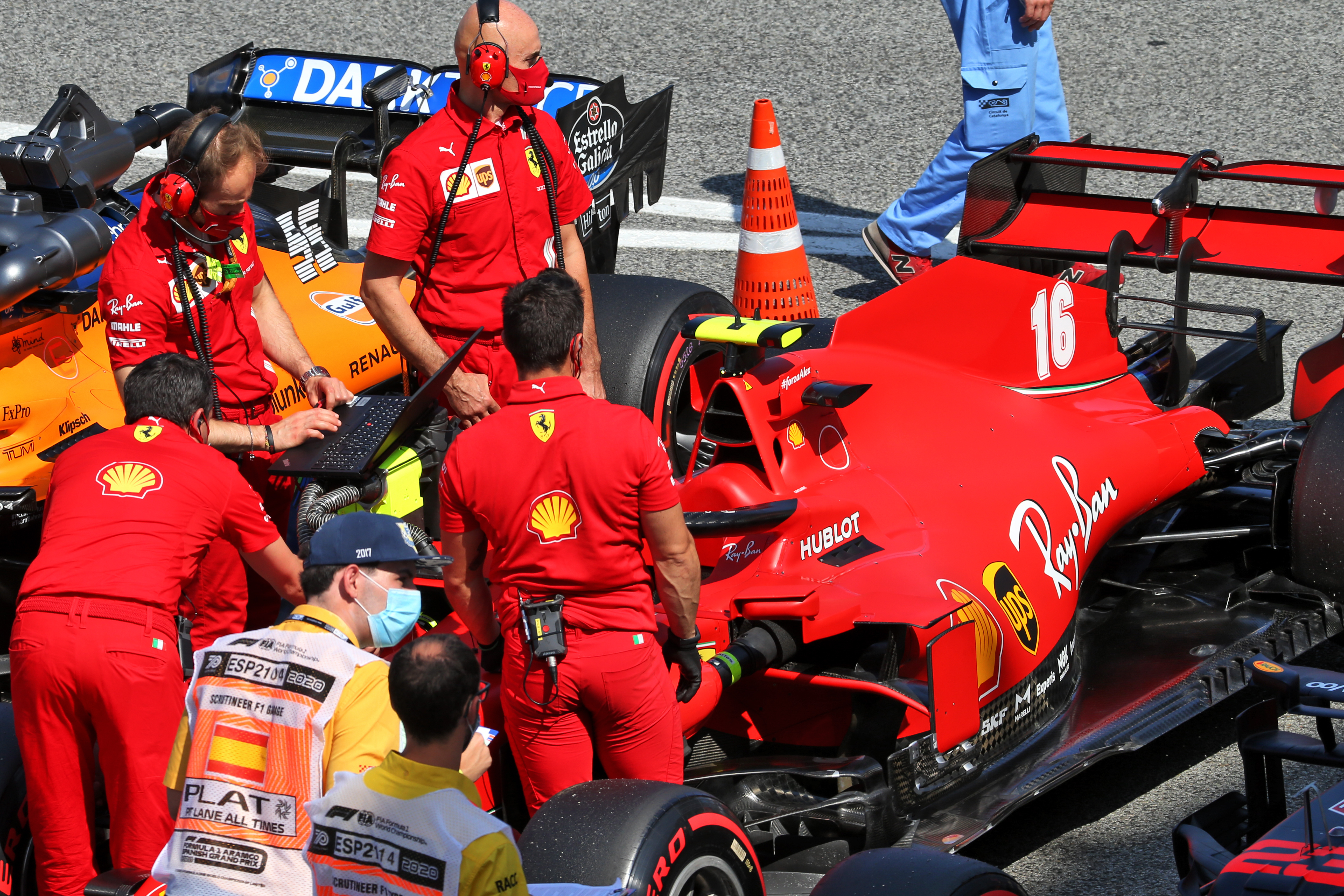 Motor Racing Formula One World Championship Spanish Grand Prix Qualifying Day Barcelona, Spain