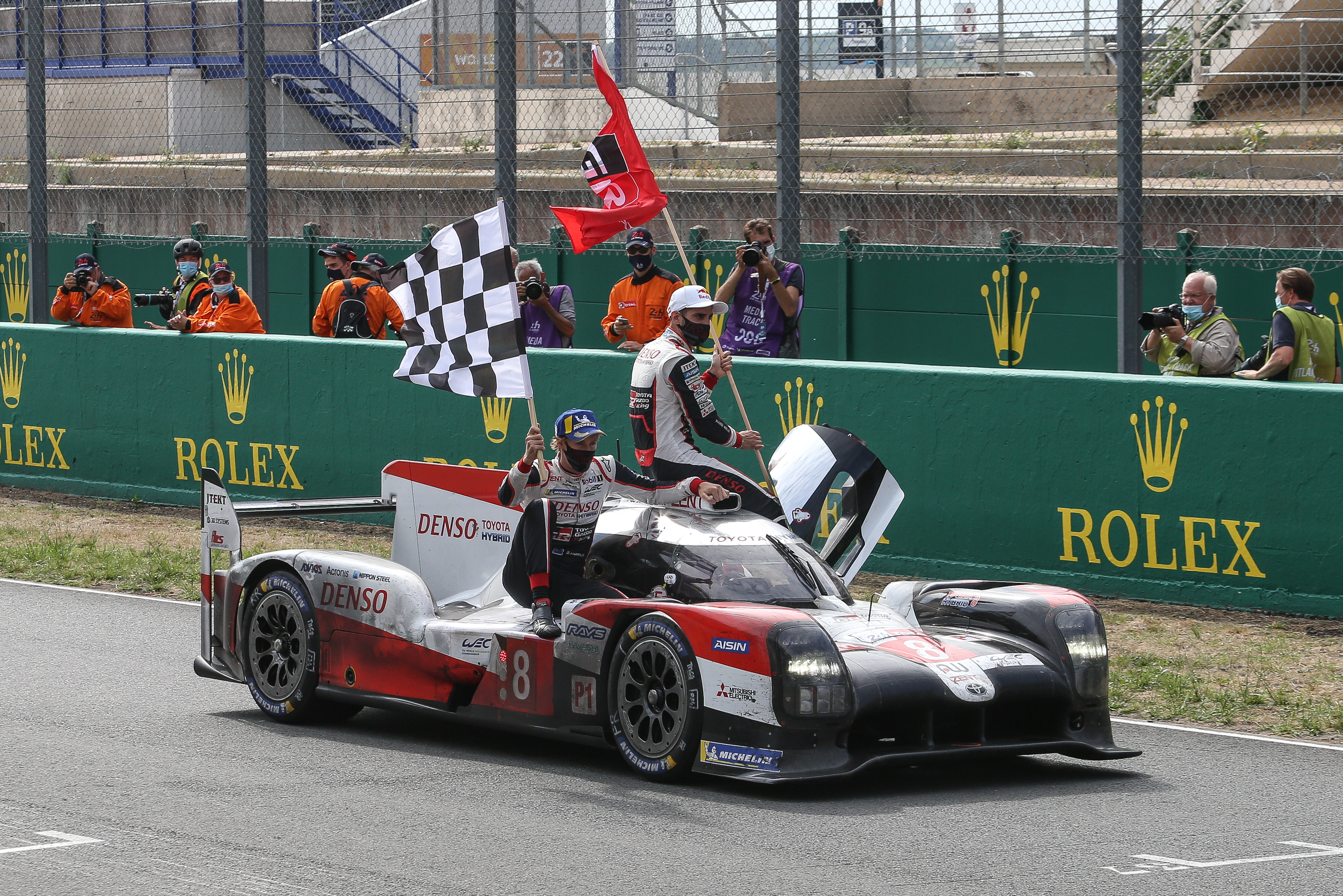 Motor Racing Le Mans 24 Hours Race Le Mans, France