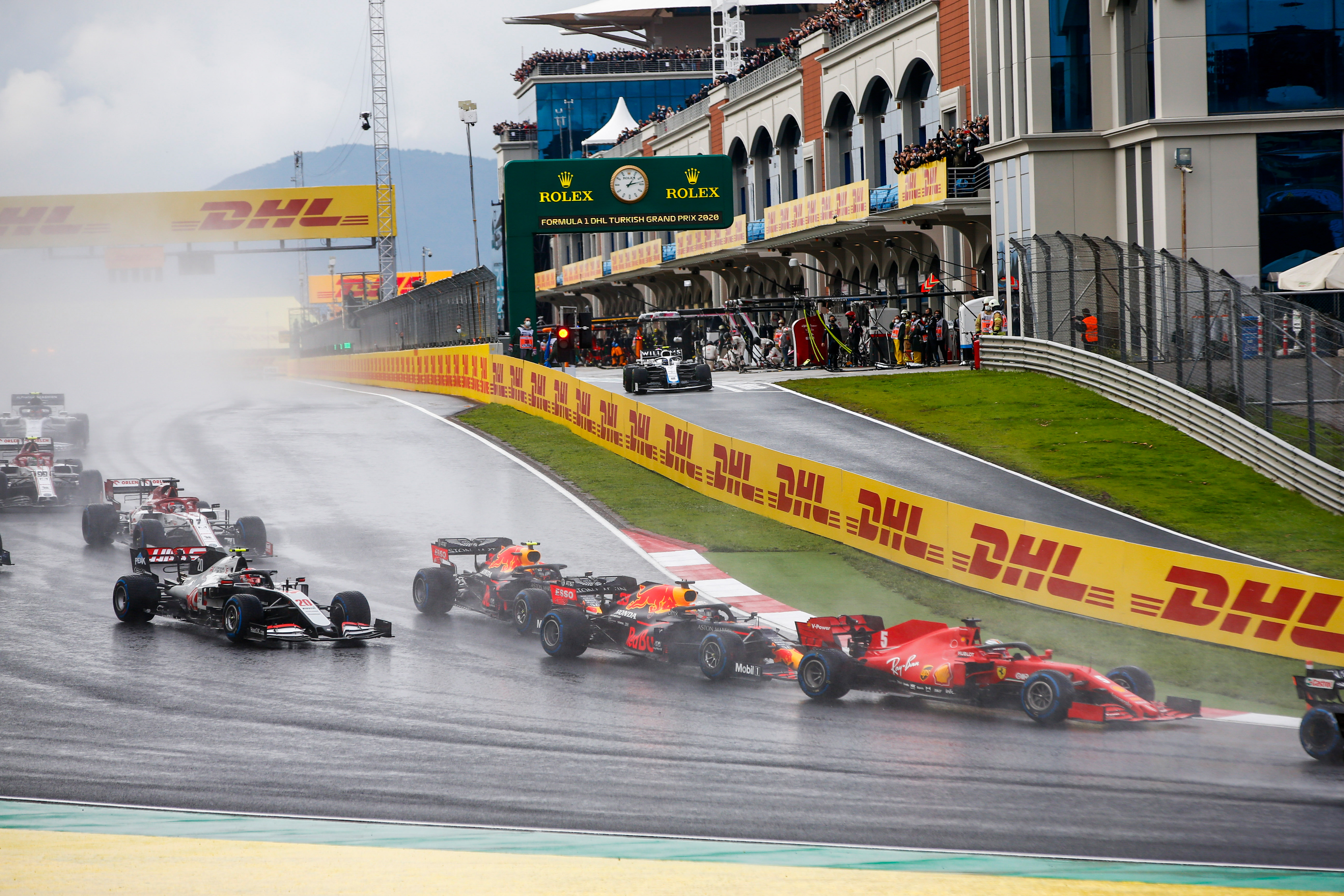 Turkish GP start, F1