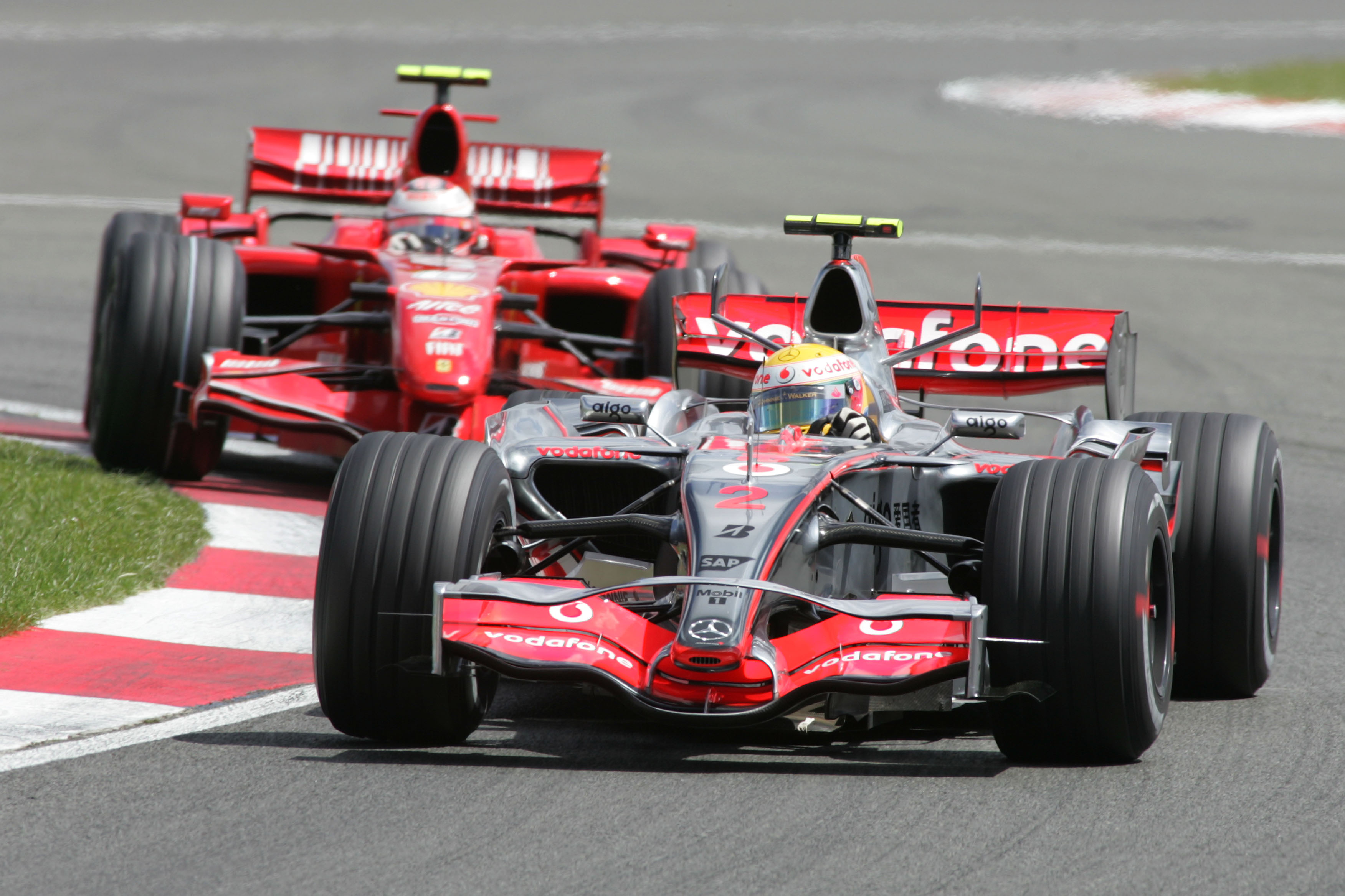 Lewis Hamilton McLaren Kimi Raikkonen Ferrari British Grand Prix 2008