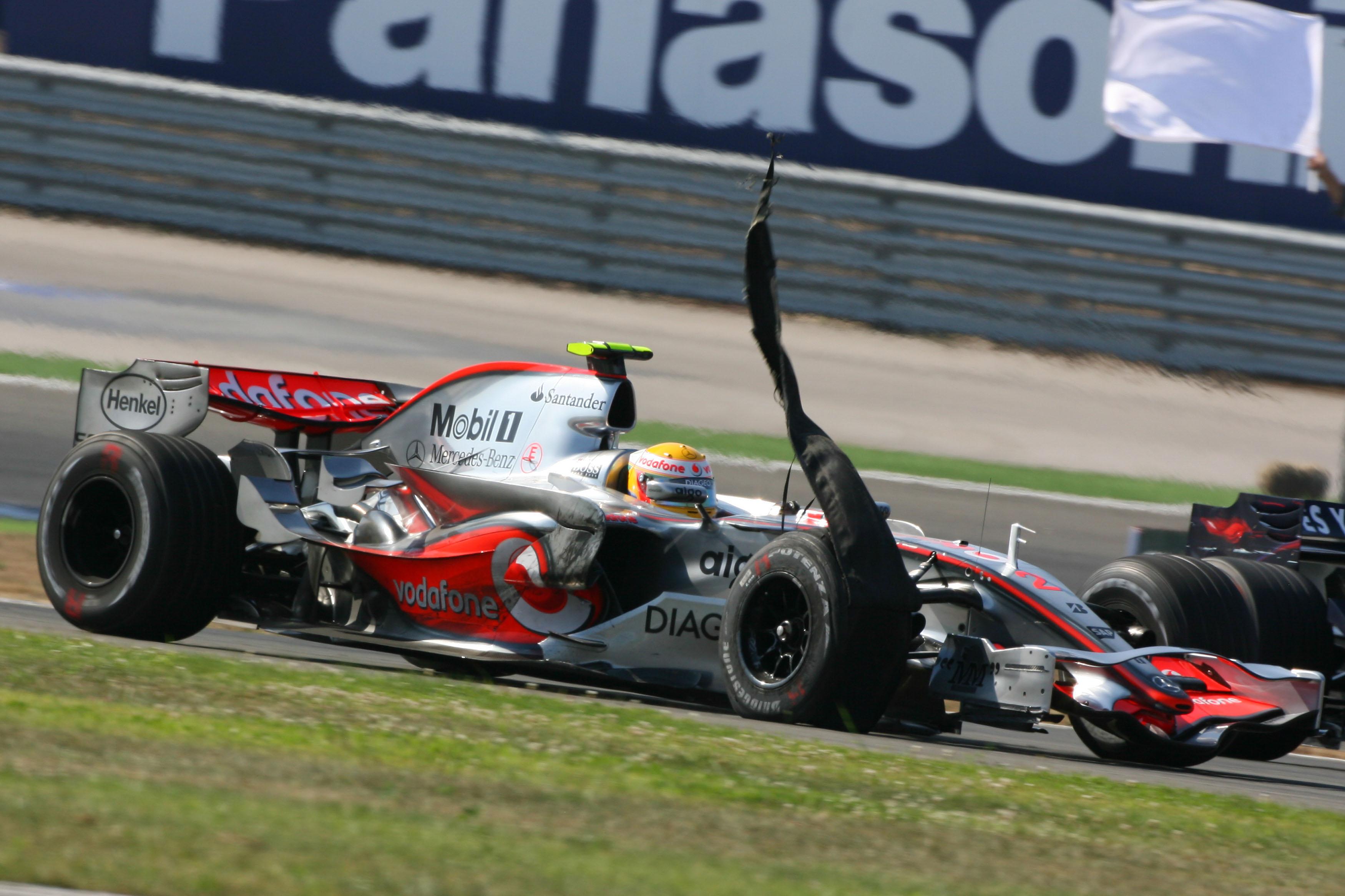 Lewis Hamilton, puncture, Turkish GP 2007, F1