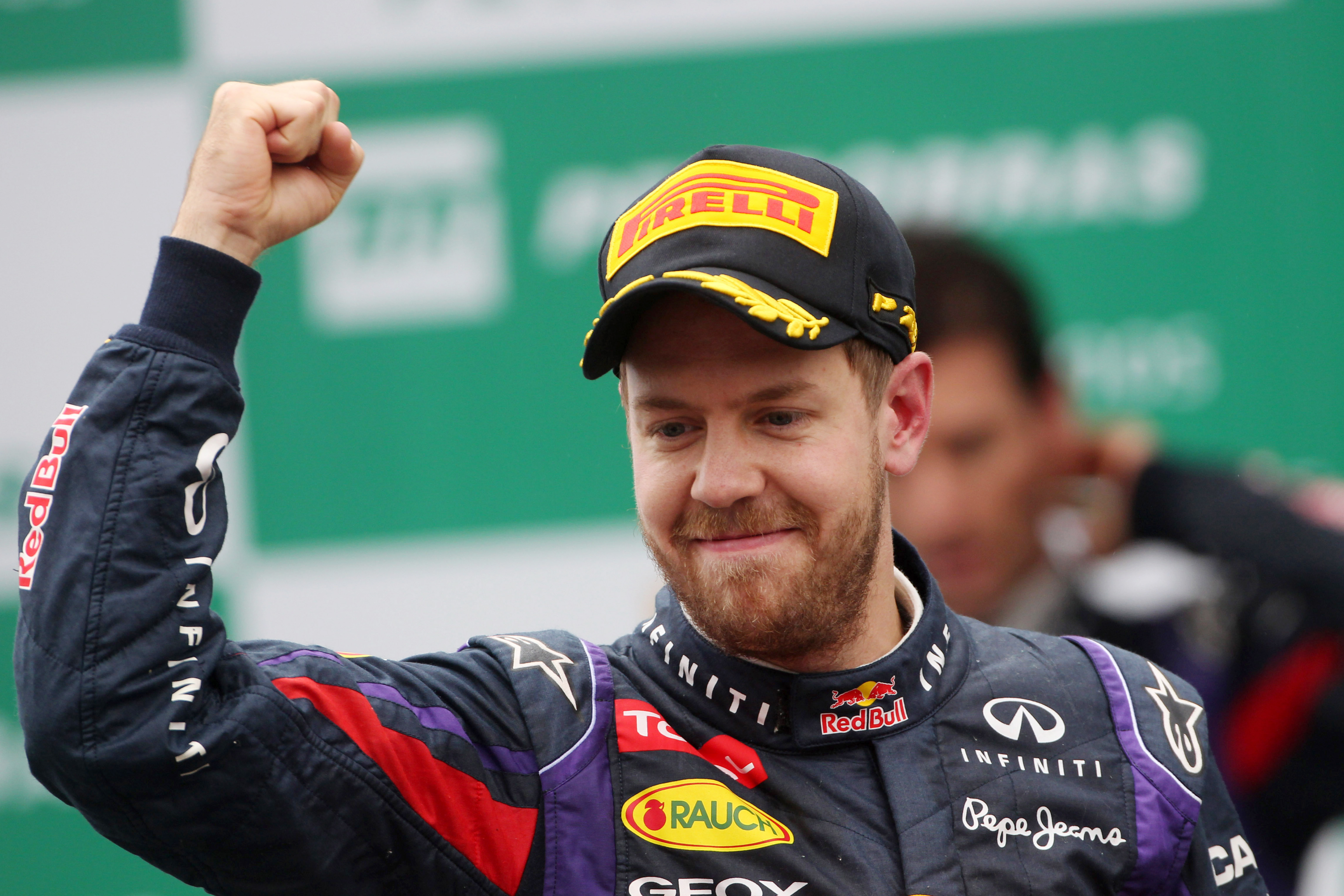 Sebastian Vettel wins 2013 Brazilian Grand Prix