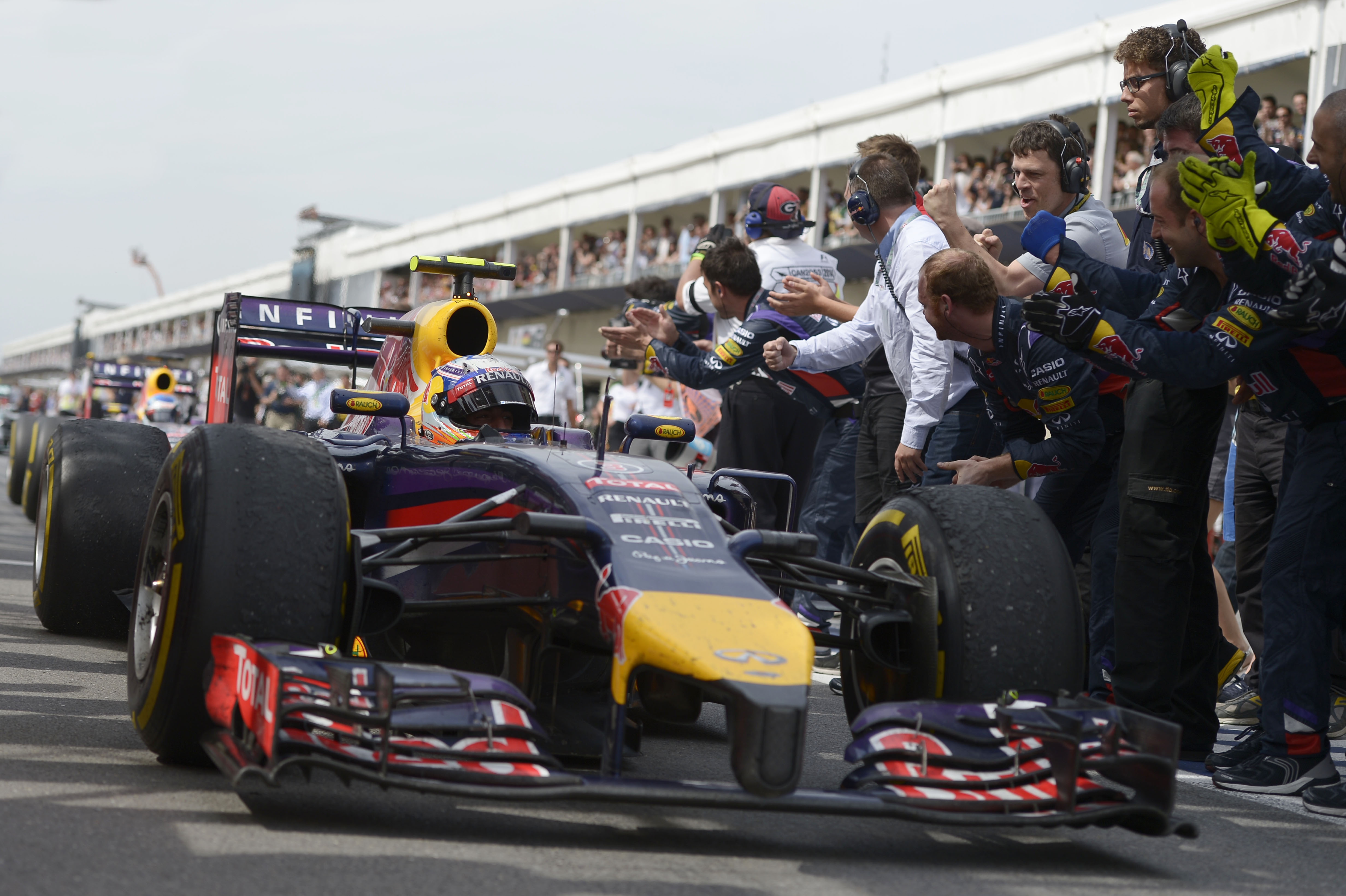 Daniel Ricciardo wins Canadian Grand Prix 2014