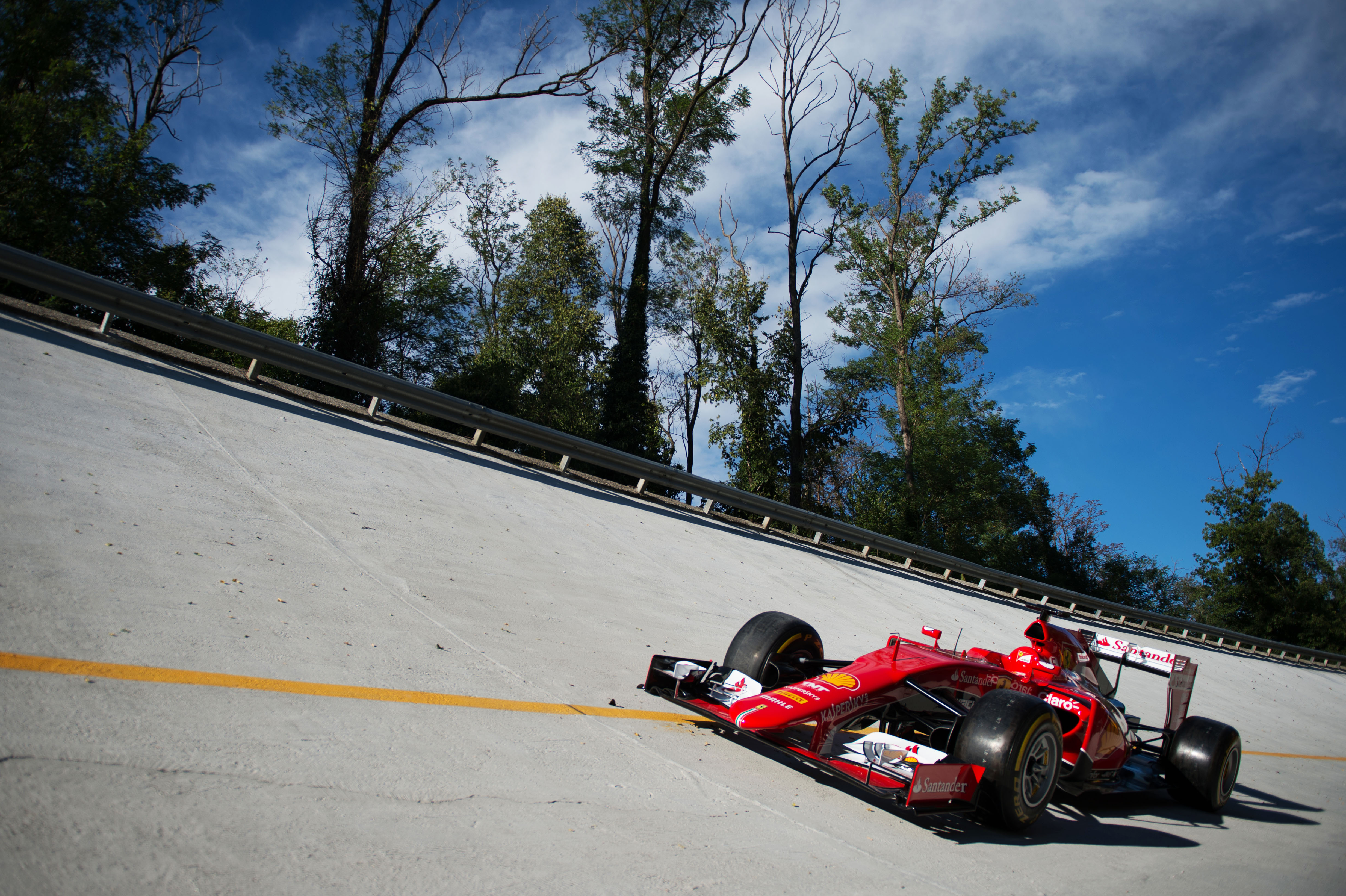 Monza banking