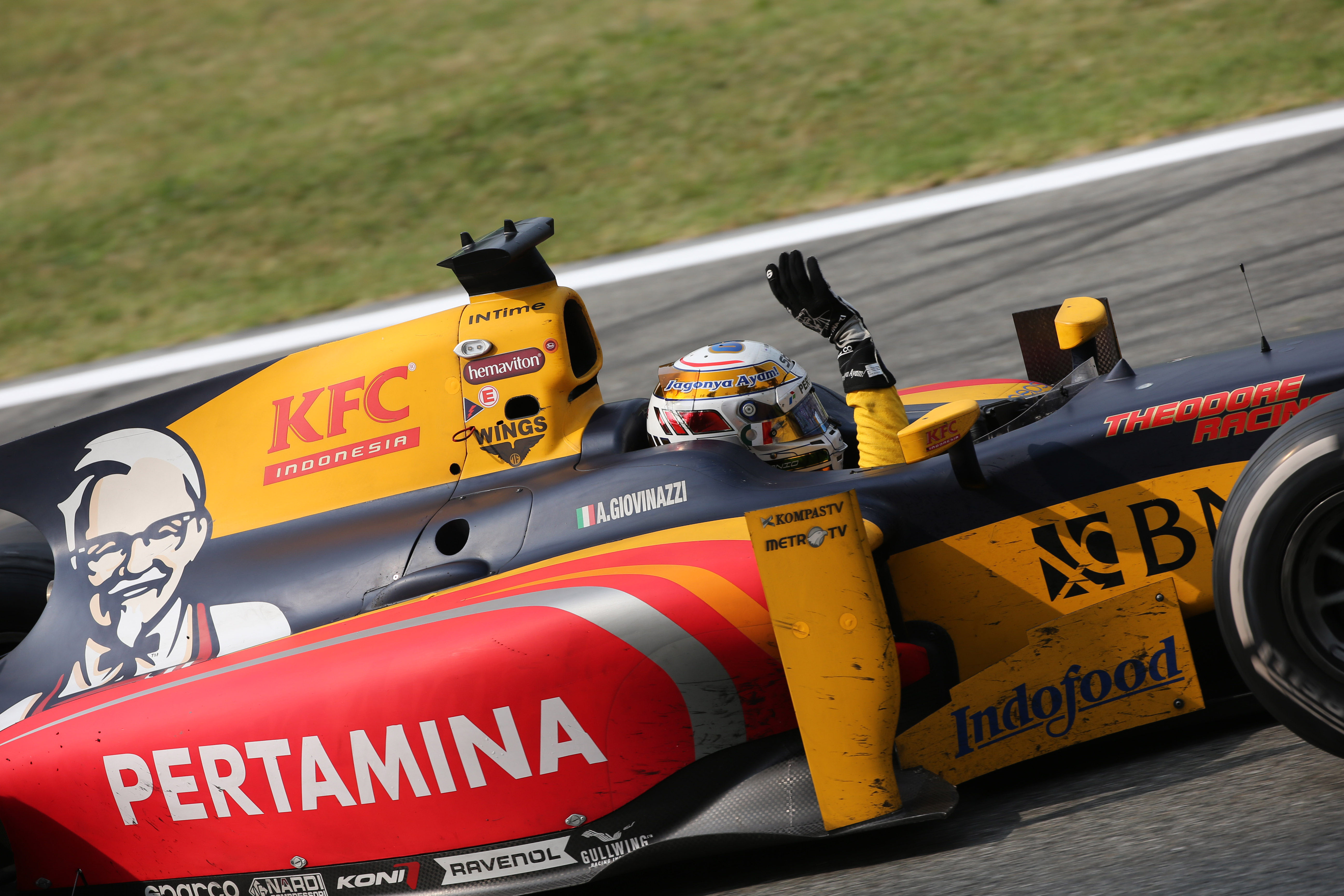 Antonio Giovinazzi GP2 2016